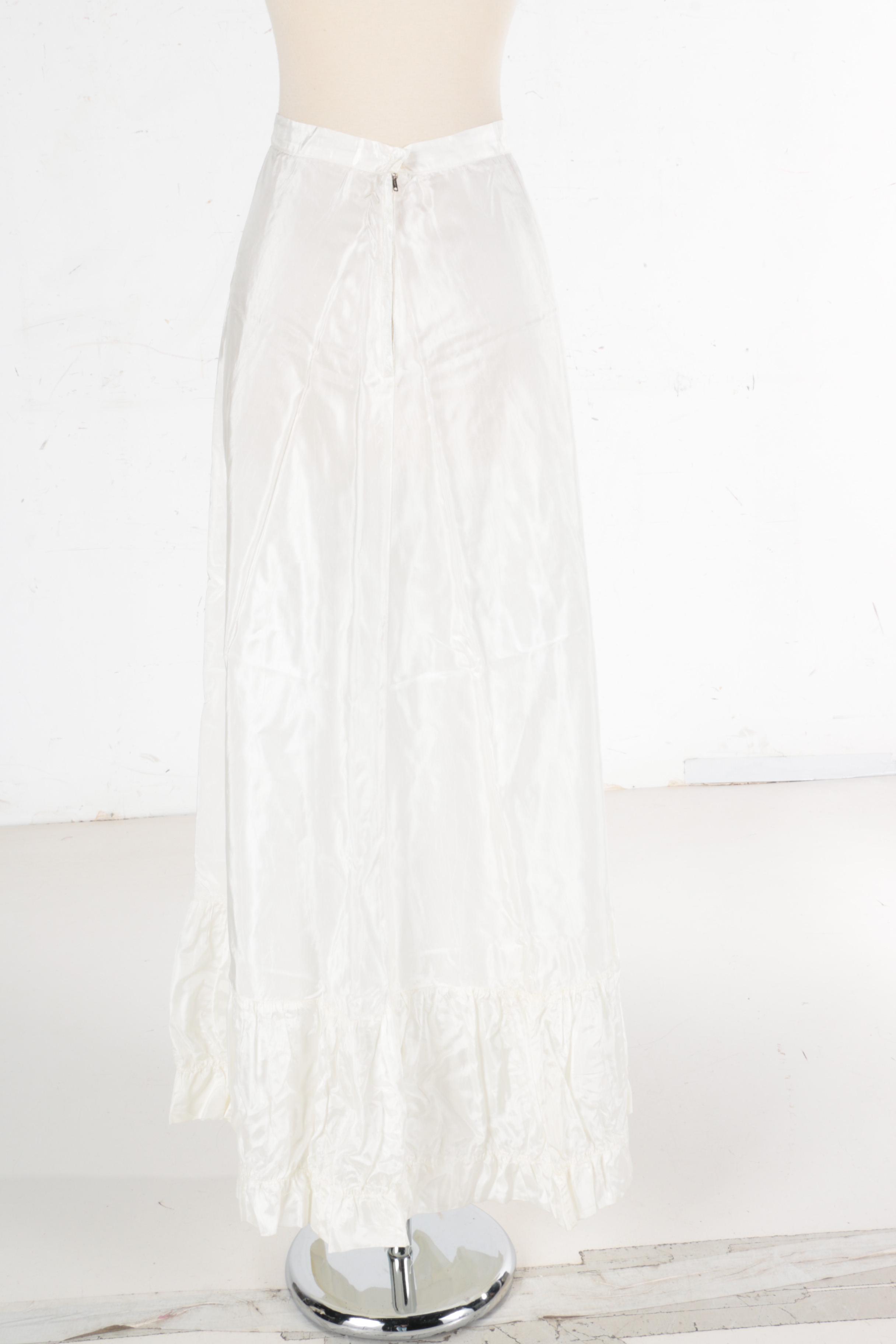 Vintage Wedding Gown with Accessories