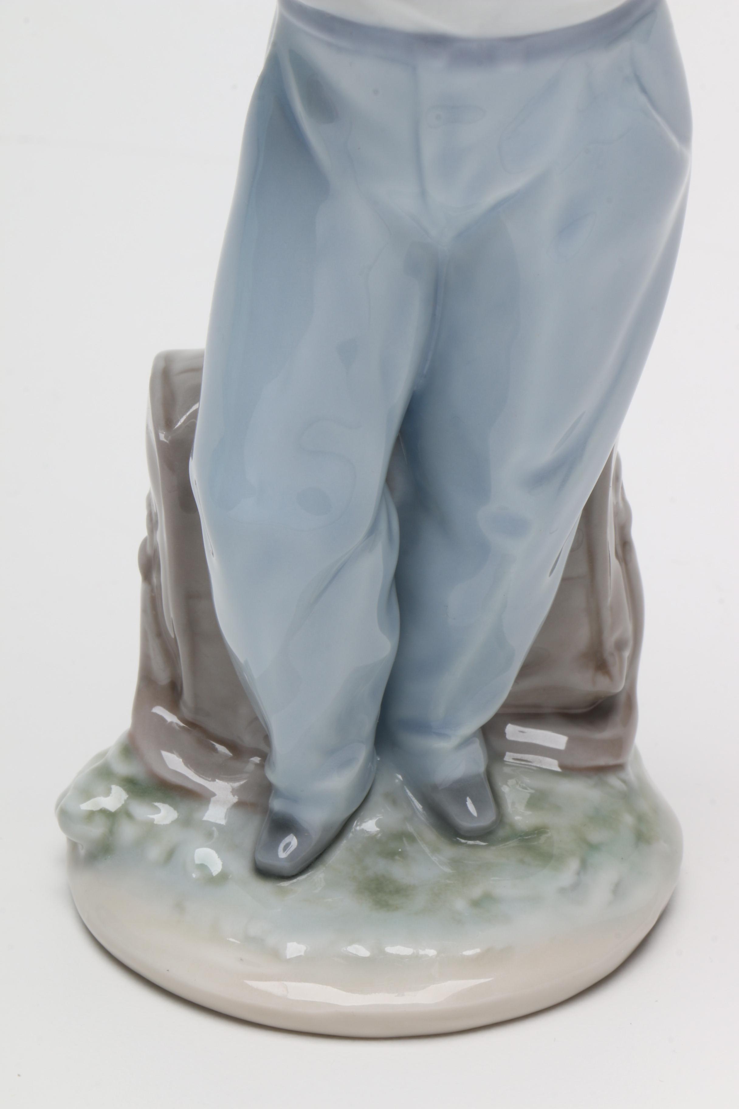 Lladro figurine "Dispuesto a Jugar" 1990