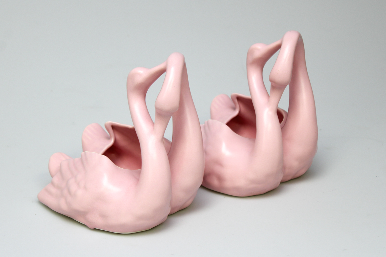 Camark Pink Swan Planters