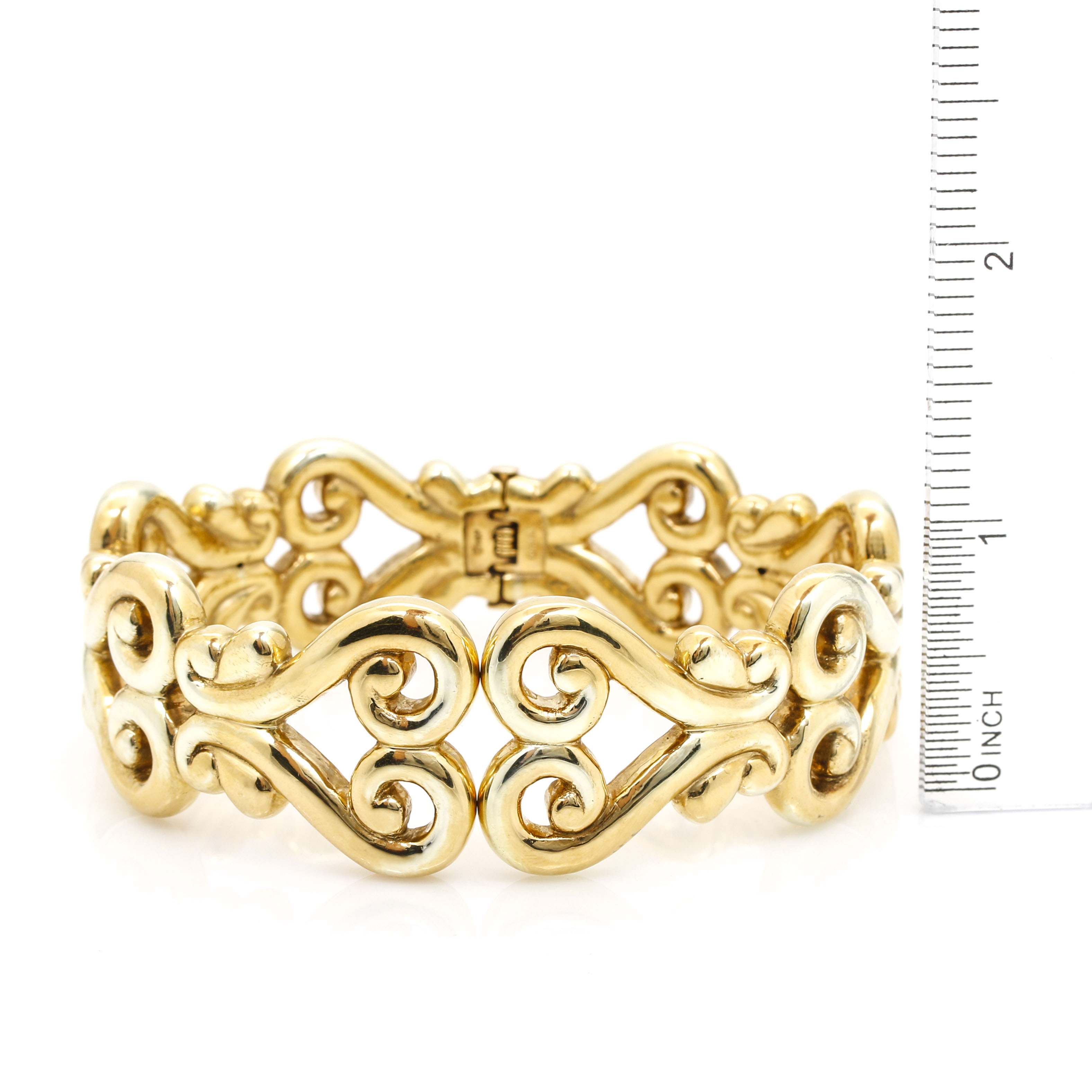 14K Yellow Gold Hollow Hinged Bangle Bracelet