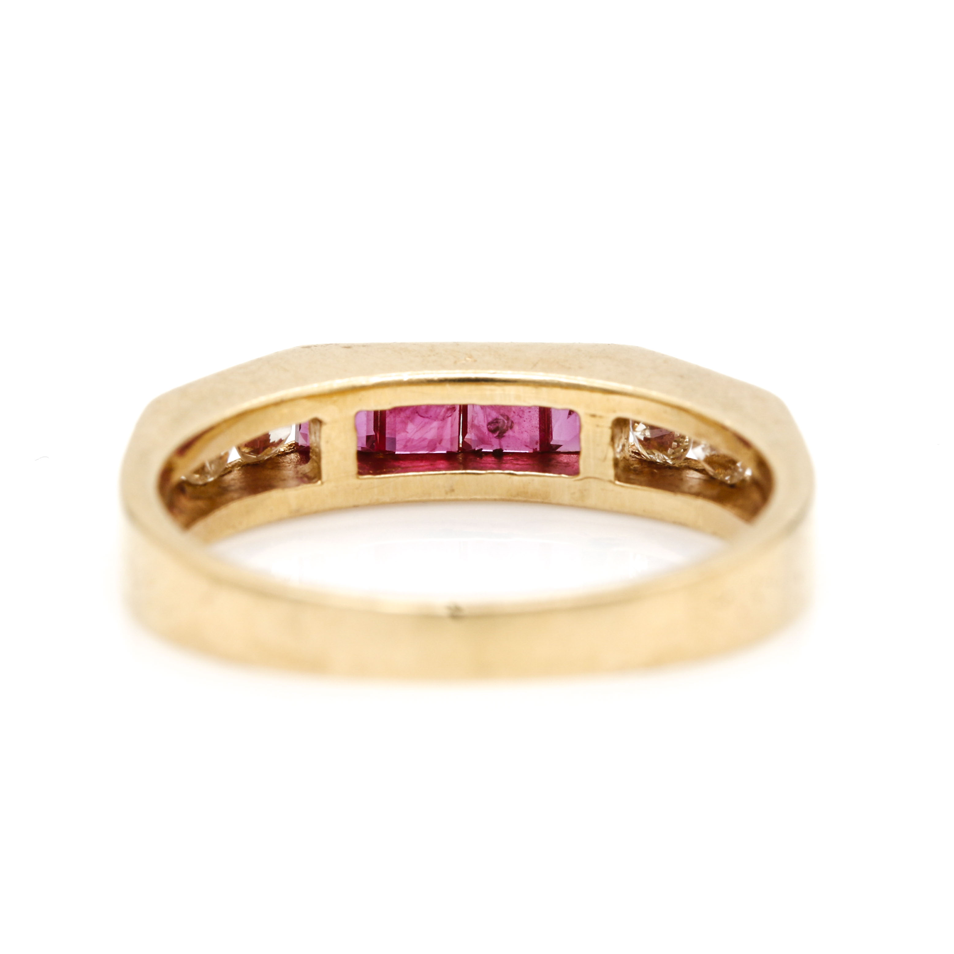 14K Yellow Gold Diamond and Ruby Ring