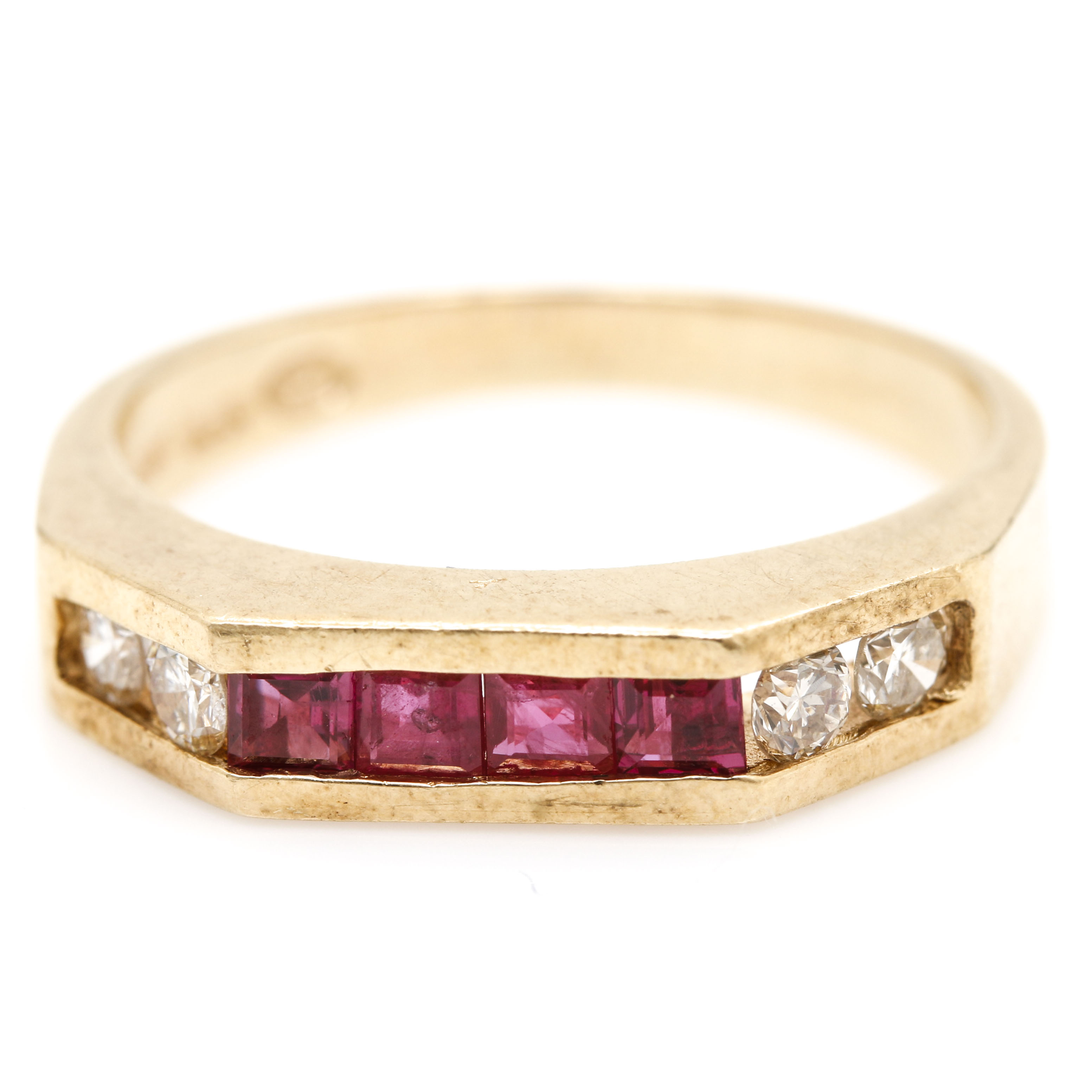 14K Yellow Gold Diamond and Ruby Ring