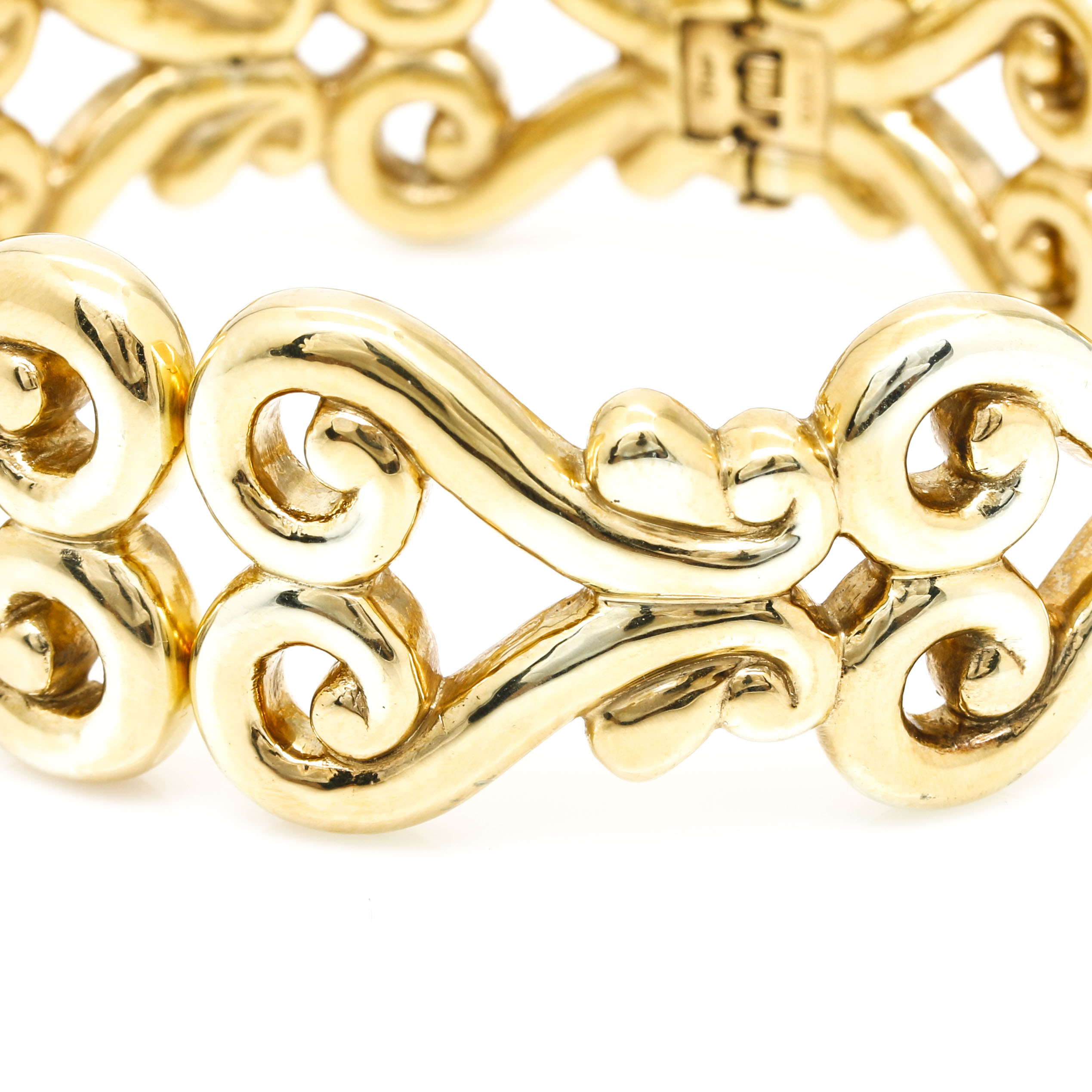 14K Yellow Gold Hollow Hinged Bangle Bracelet