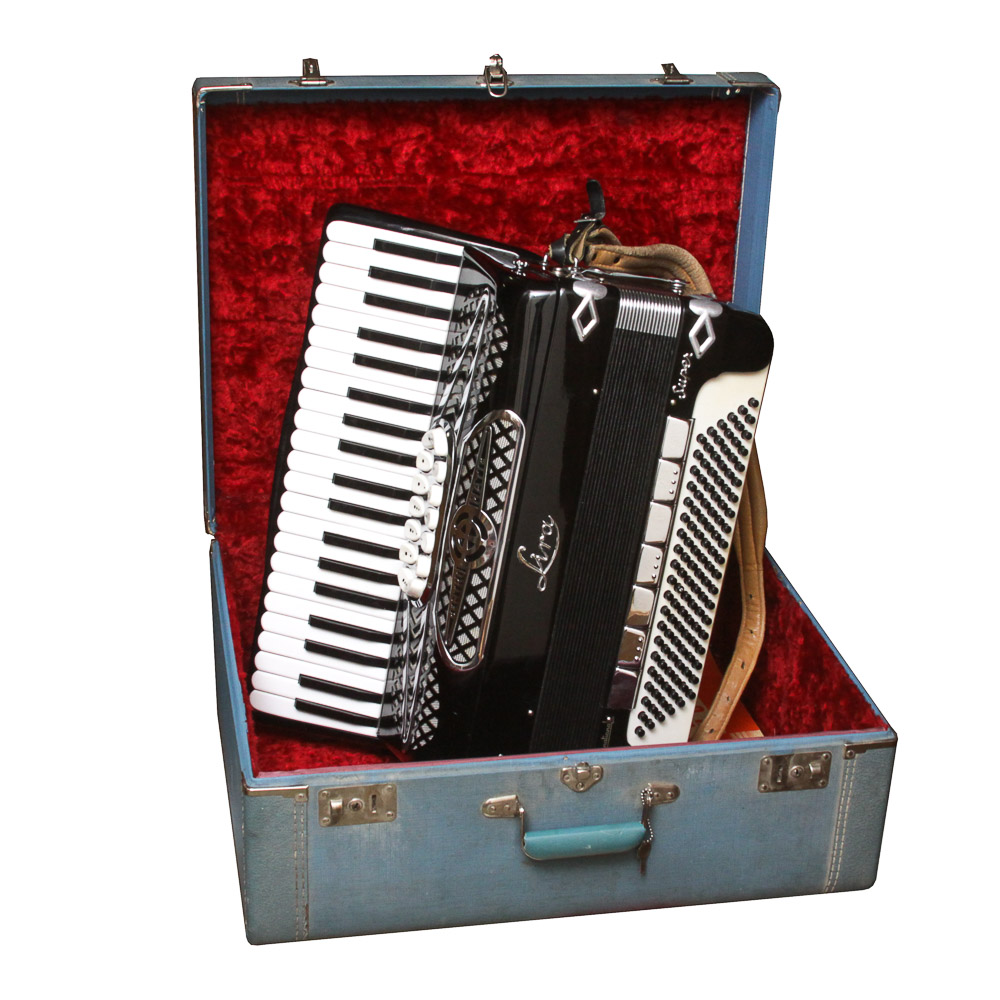 Lira Centromatic Accordion