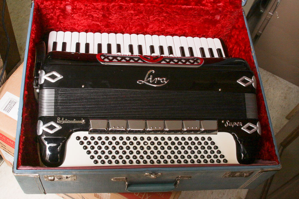 Lira Centromatic Accordion