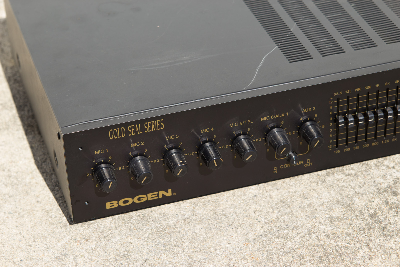Bogen Gold Seal Series GS150 Amplifier