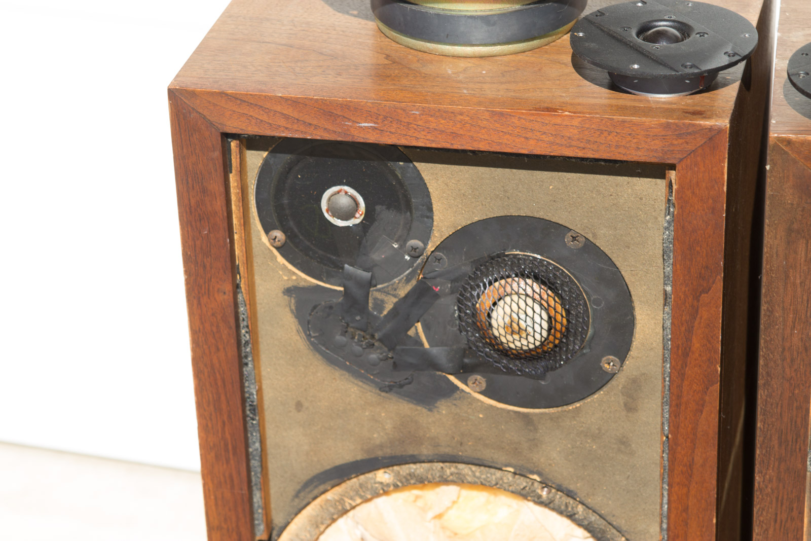 Vintage Acoustic Research AR-3A Speakers