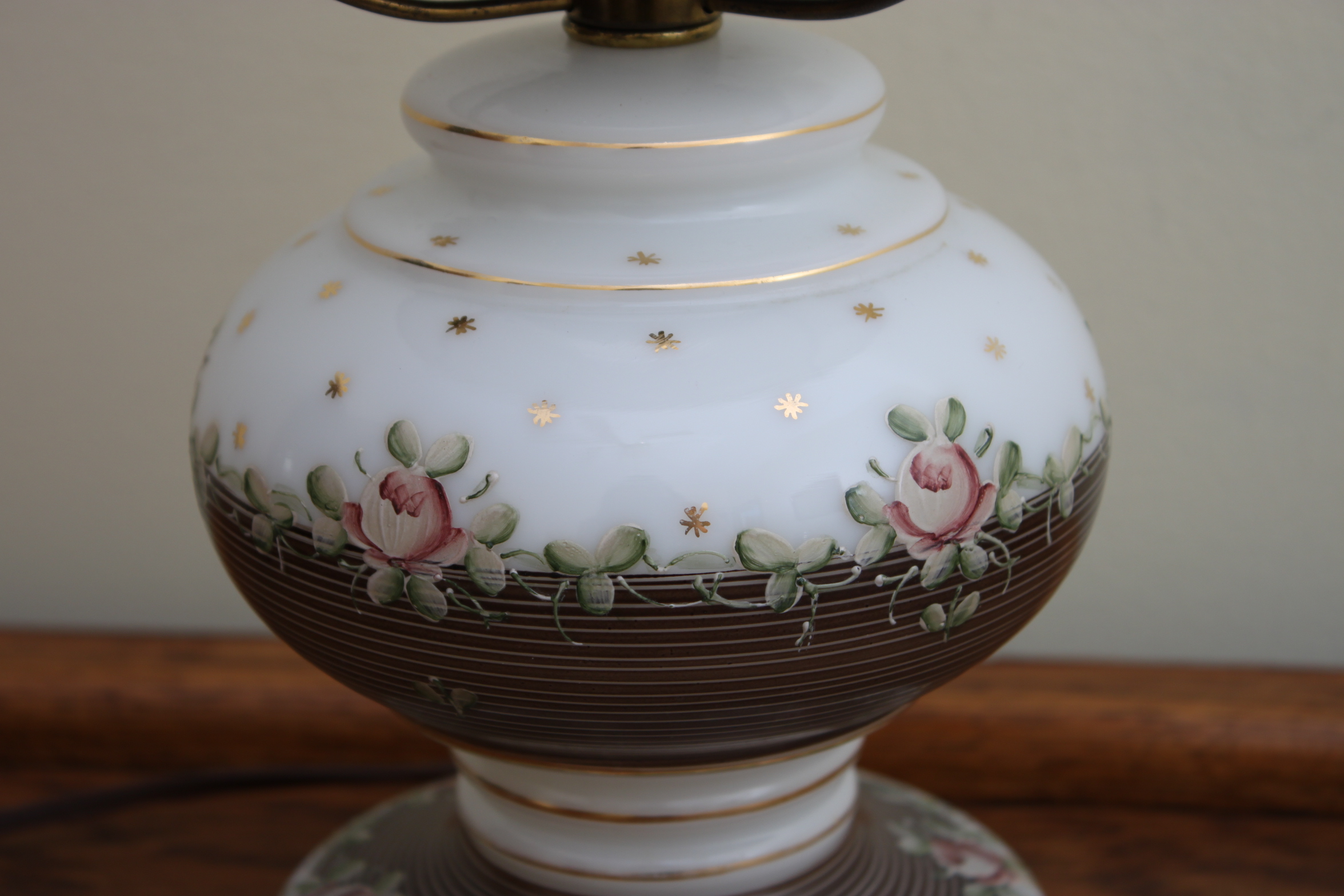 Vintage Hand-Painted Milk Glass Table Lamp