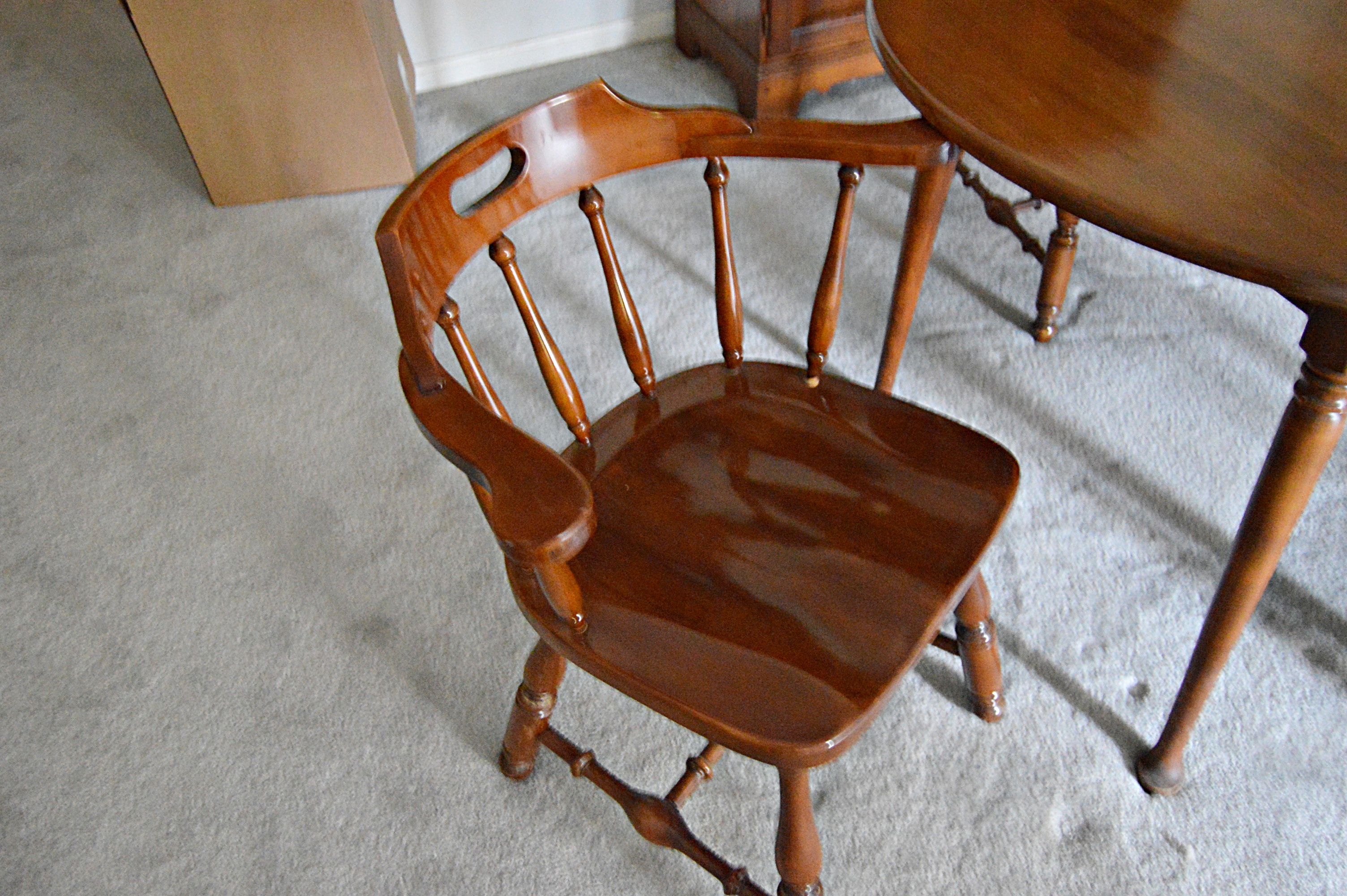 Vermont of Winooski Rock Maple Dining Suite