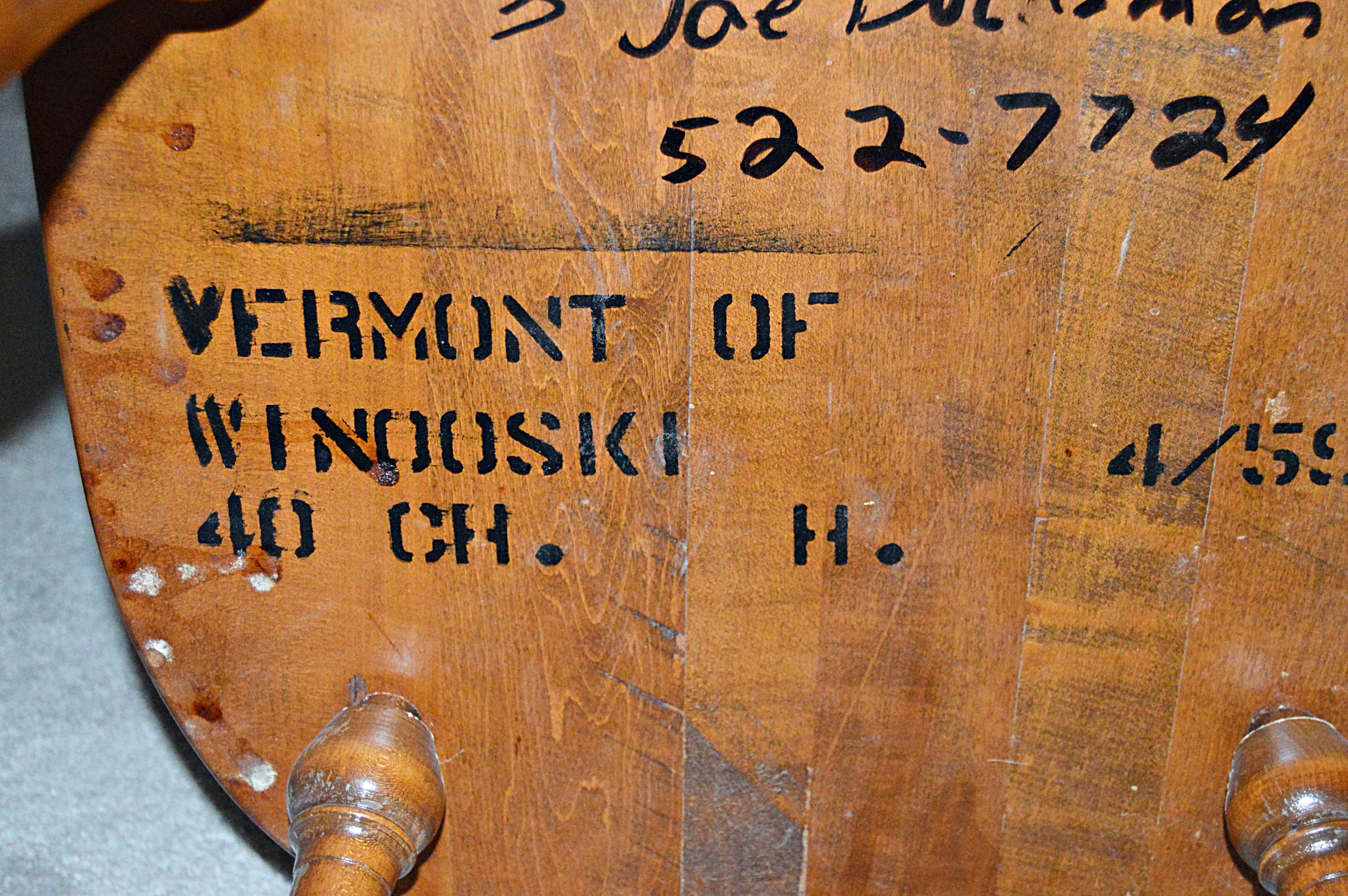 Vermont of Winooski Rock Maple Dining Suite