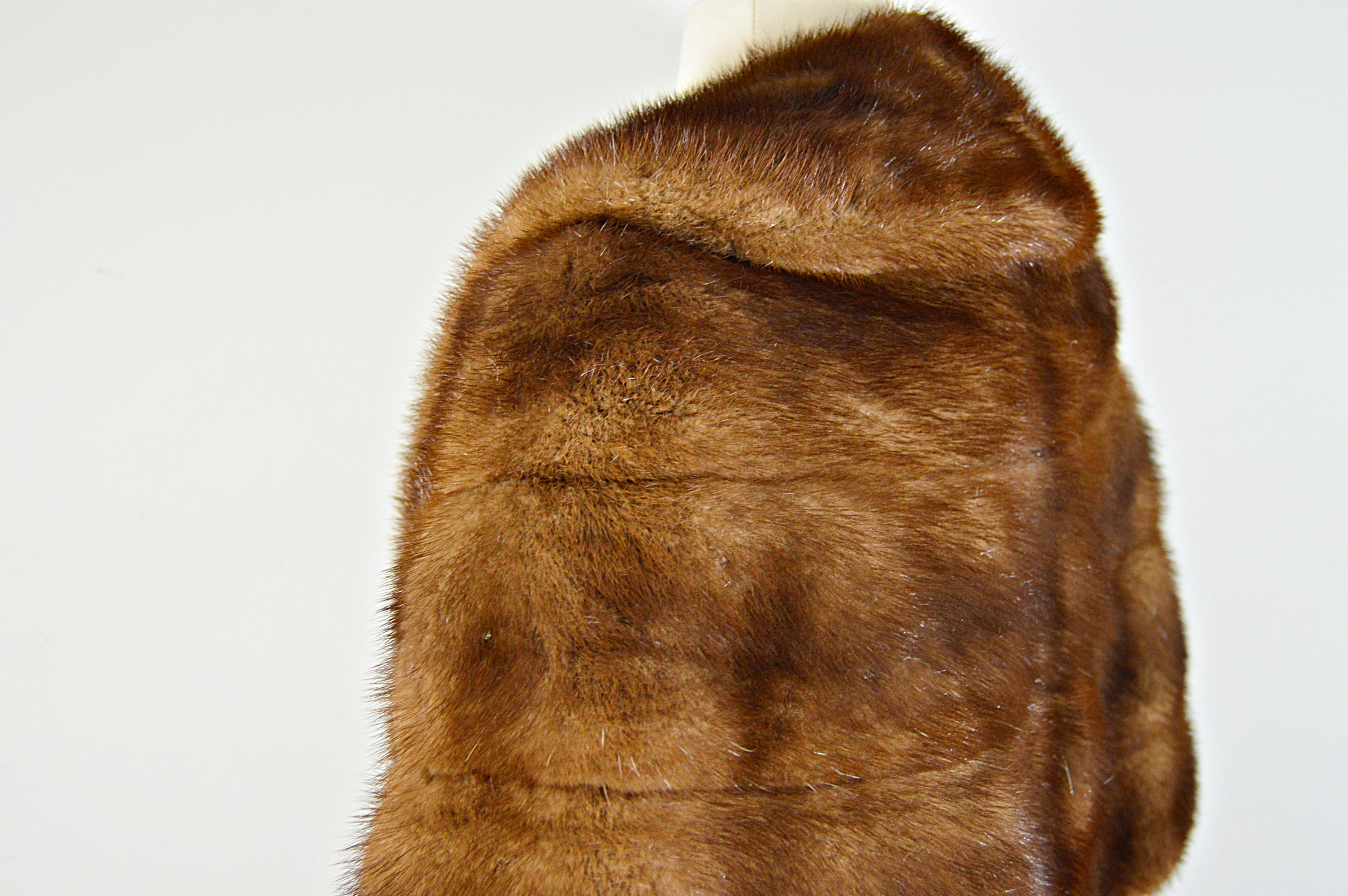 Vintage Mabley & Carew Demi-Buff Ranch Mink Stole