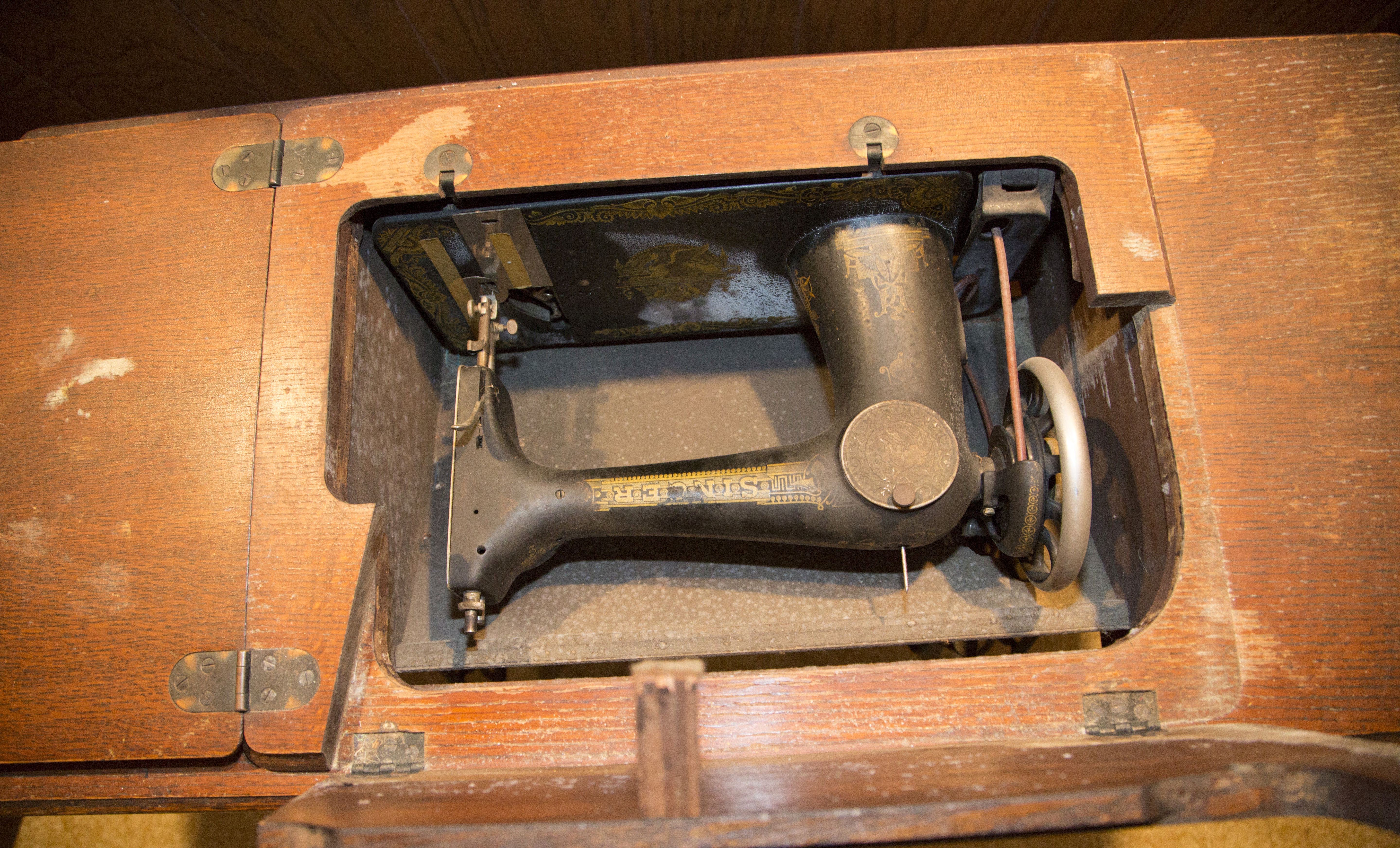 Singer Wrought Iron Treadle Sewing Table