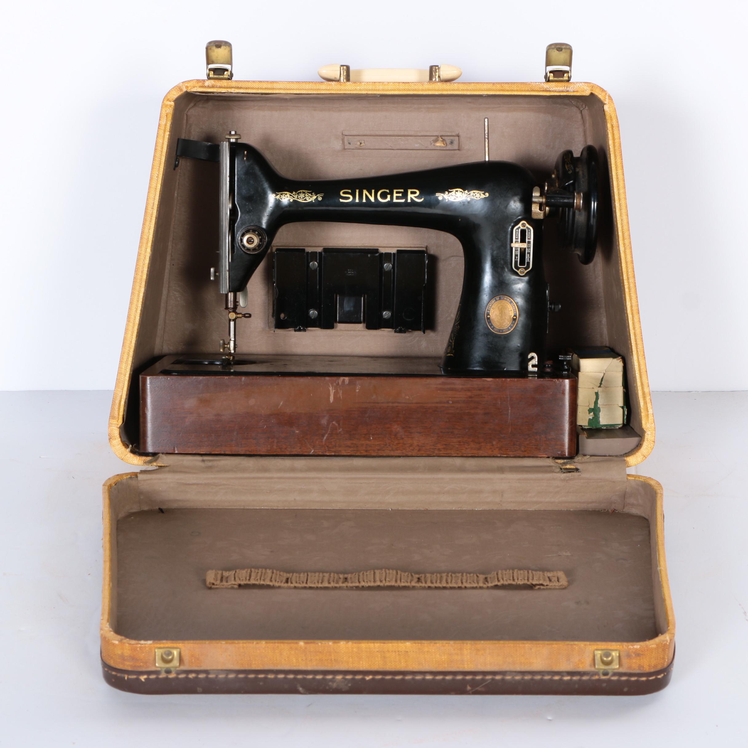 1950 AJ Series Singer Sewing Machine