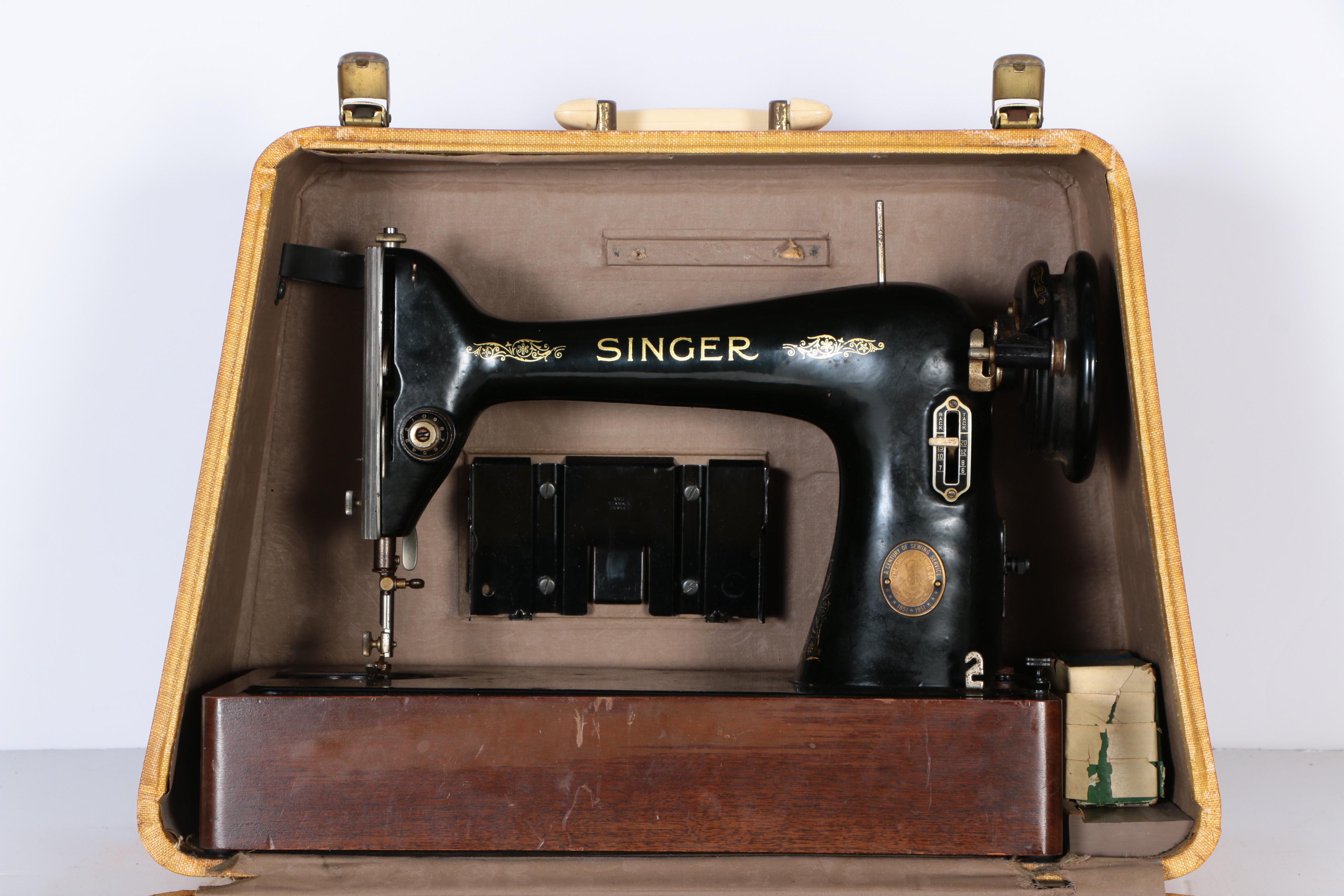 1950 AJ Series Singer Sewing Machine