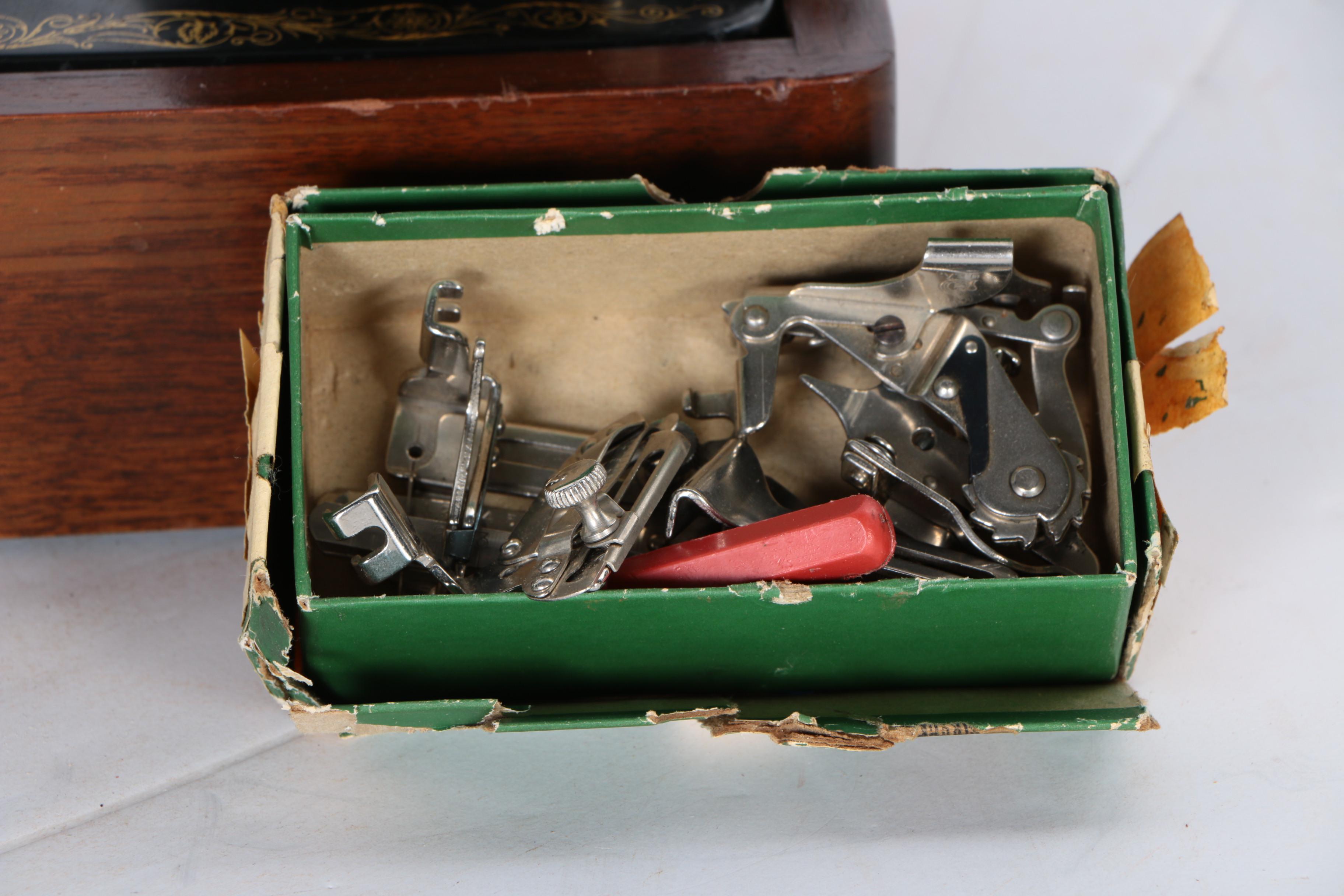 1950 AJ Series Singer Sewing Machine