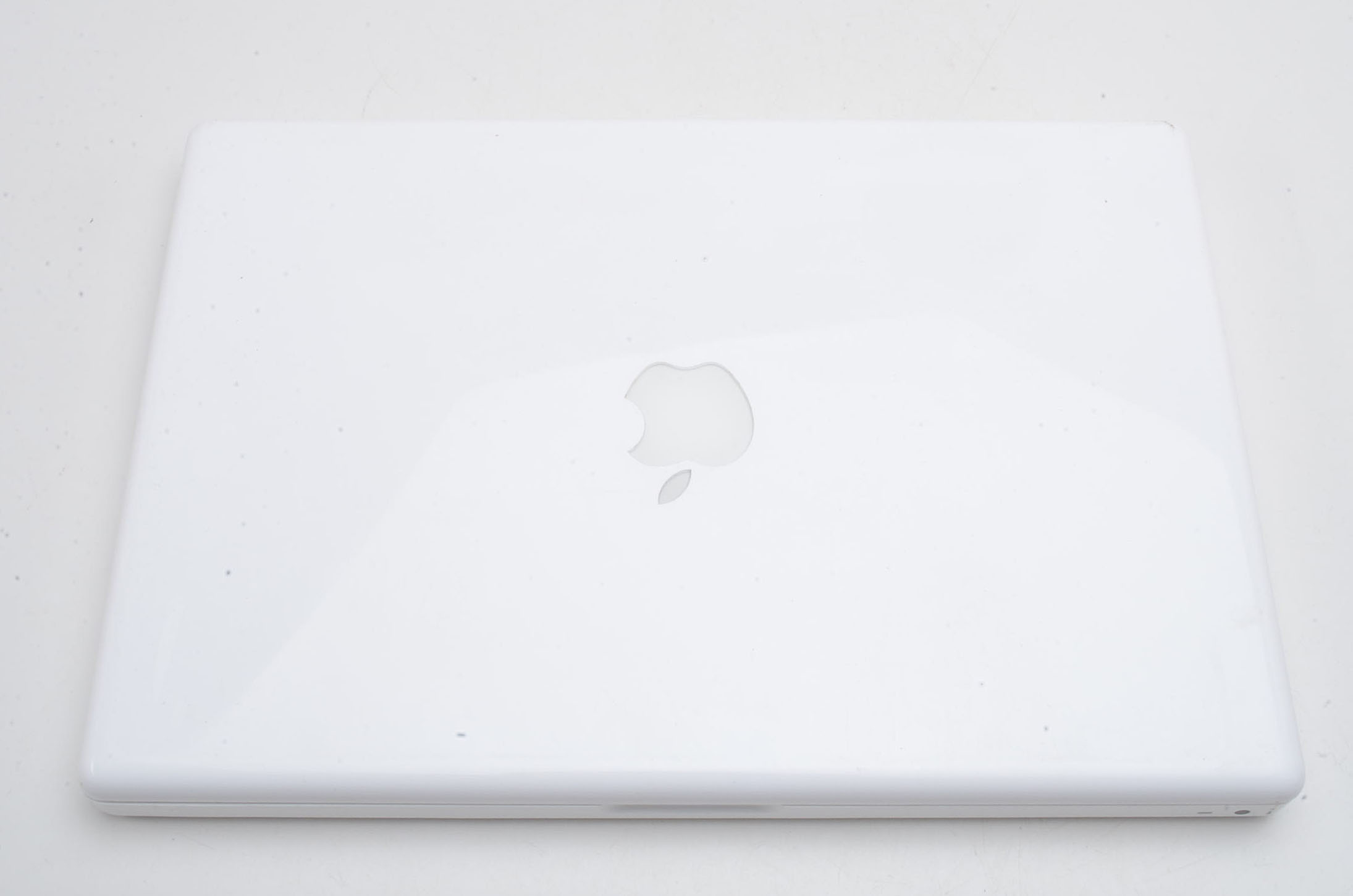 Apple 13" MacBook Laptop