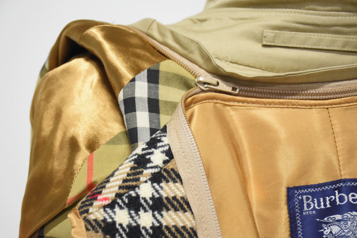 Burberrys Cotton Gaberdine Trench Coat with Removable Wool Lining