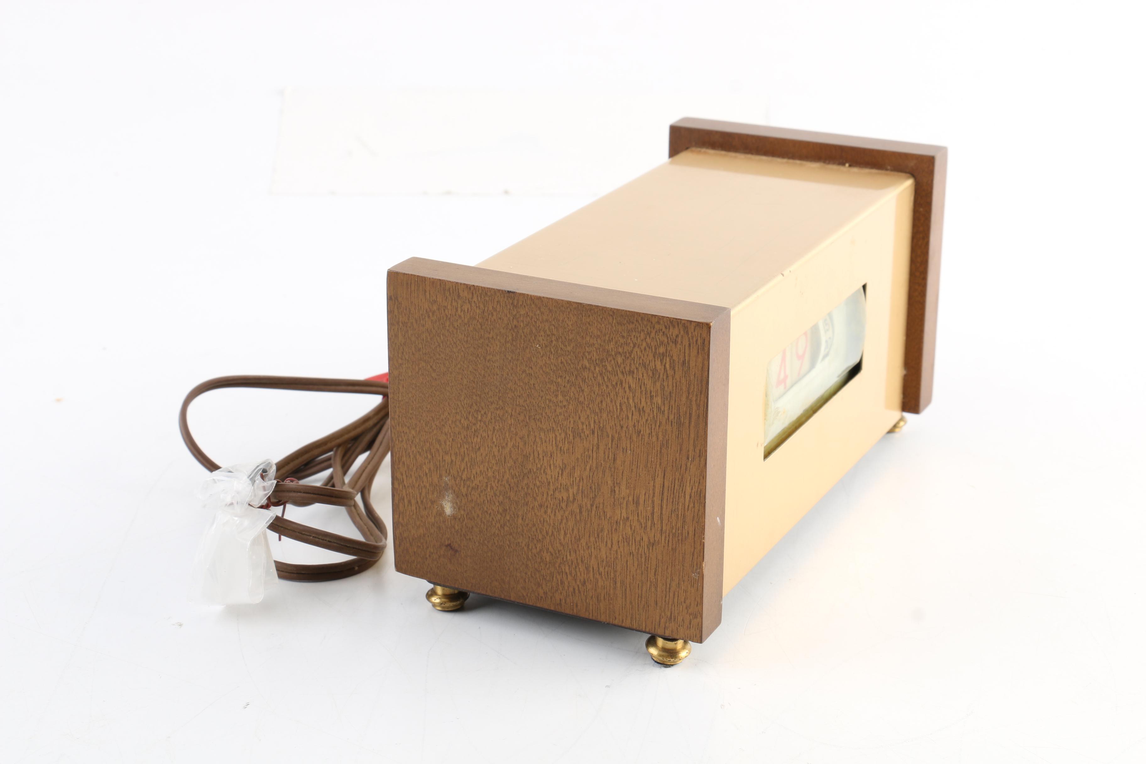 Numechron Tymeter Model 920 Clock