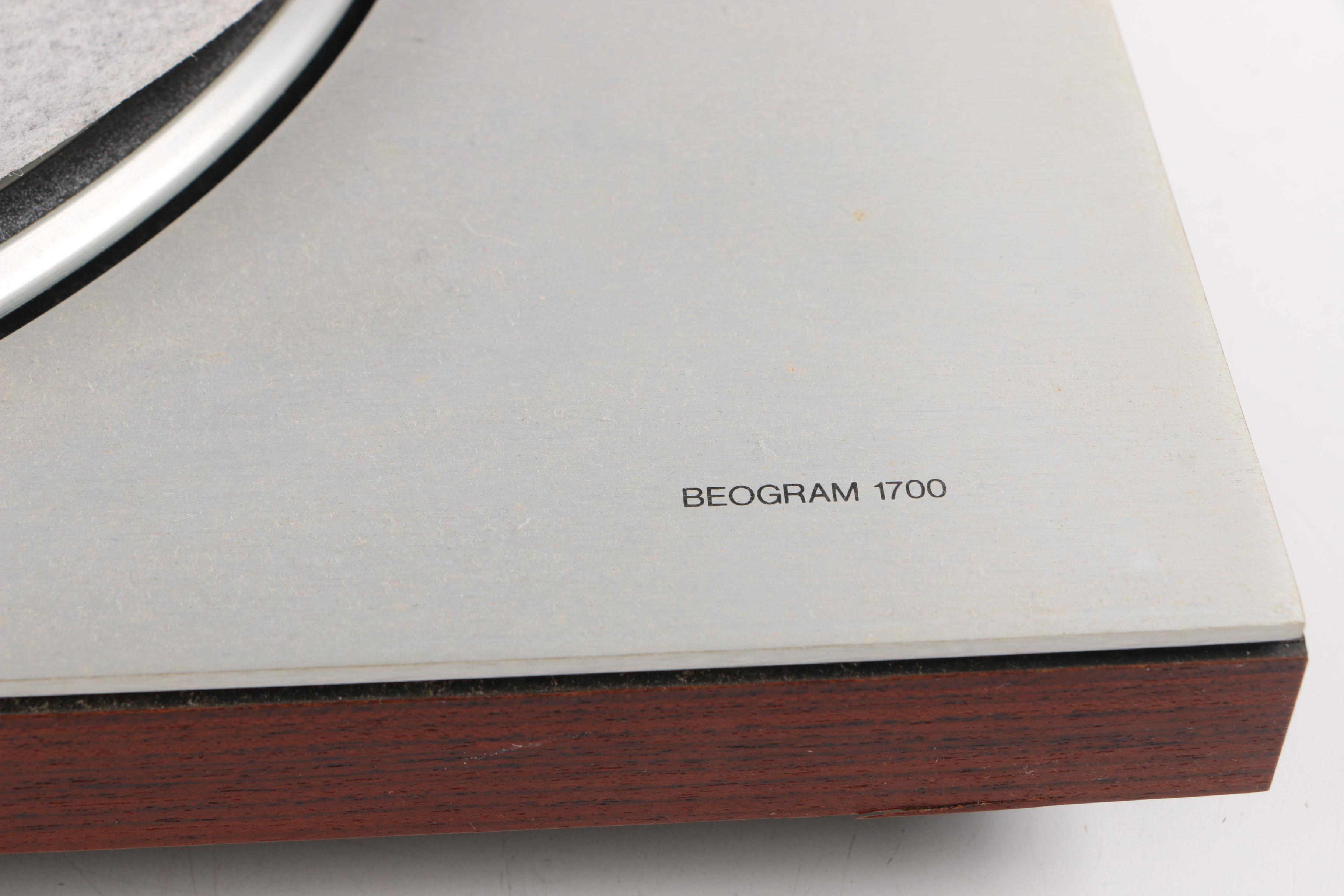 Bang & Olufsen of Denmark Turntable