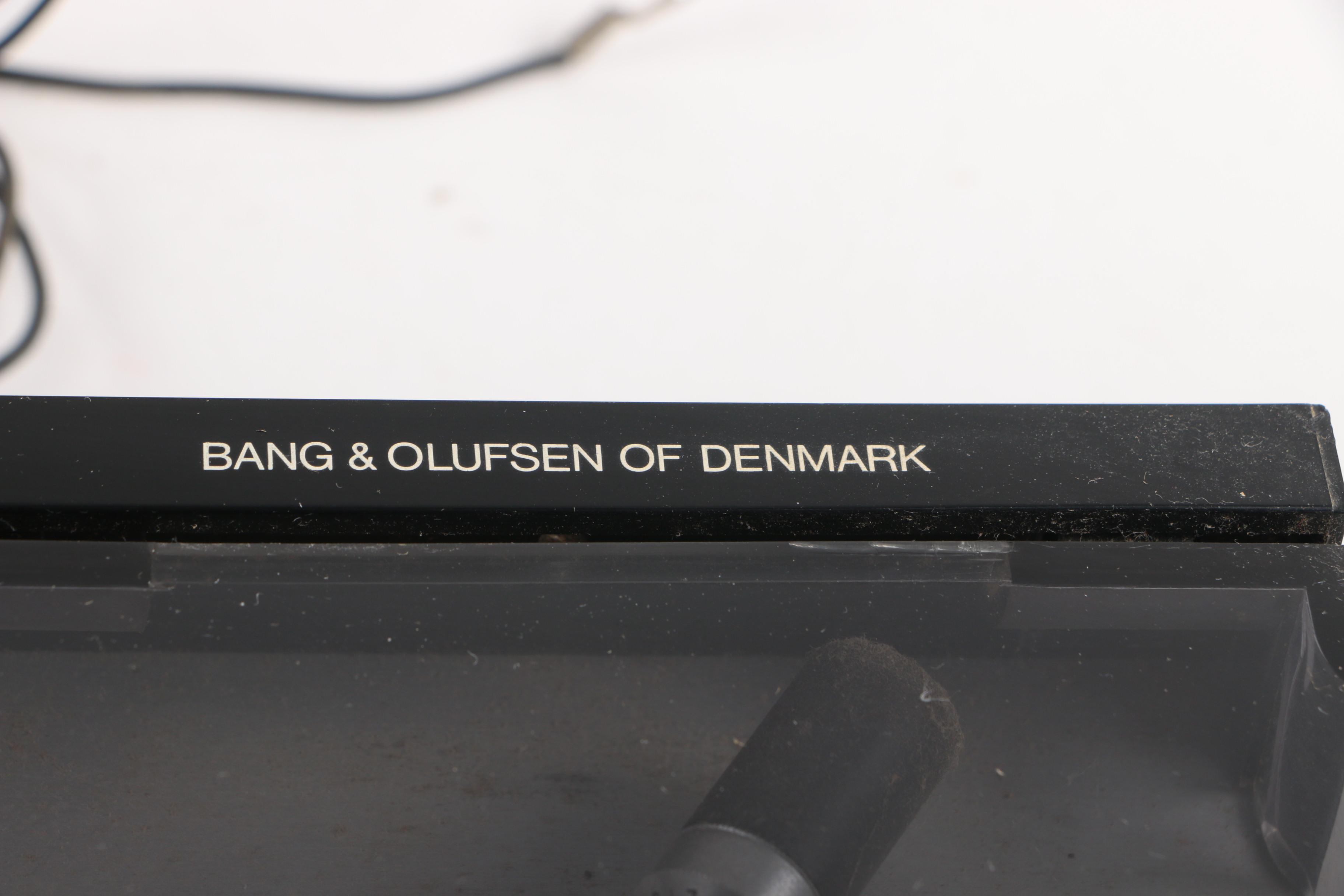 Bang & Olufsen of Denmark Turntable