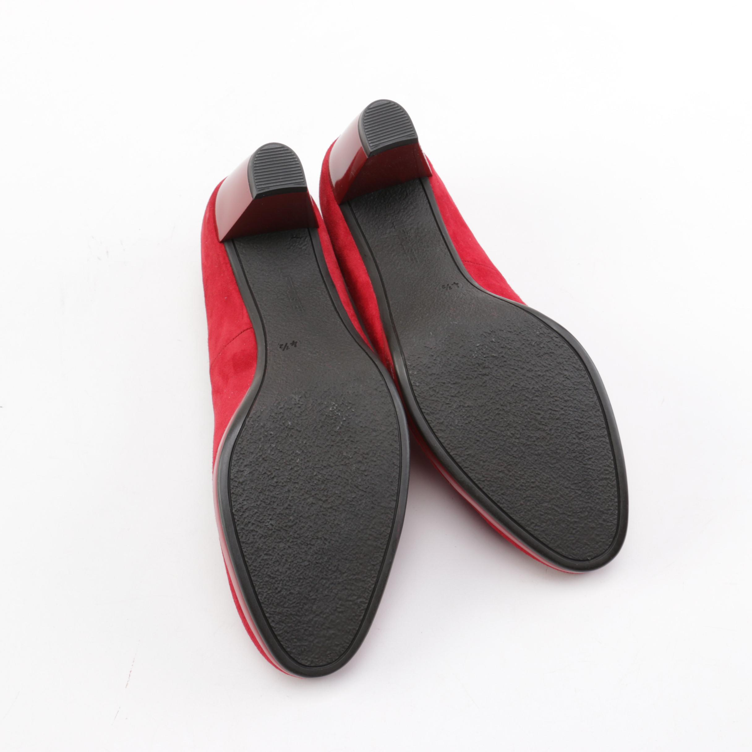 Sacha London and Ara Heels