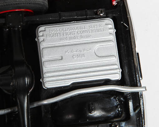 Danbury Mint 1955 Oldsmobile Super Eighty Eight Convertible Die Cast Car