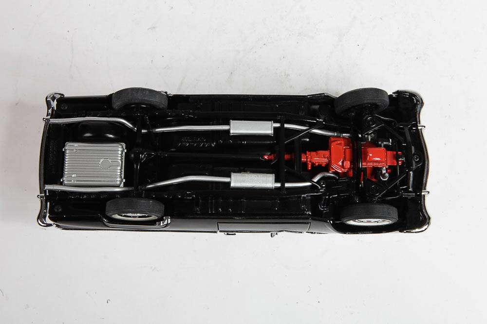 Danbury Mint 1955 Ford Fairlane Crown Victoria Skyliner Die-Cast Model Car