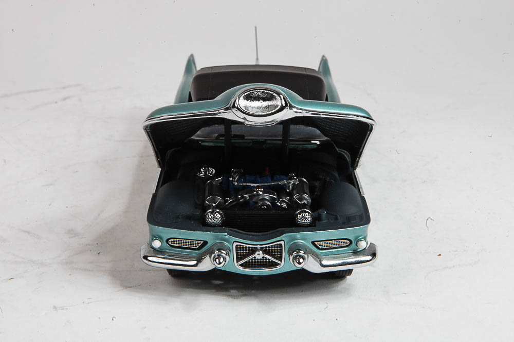 Franklin Mint 1951 Buick LeSabre Die-Cast Car