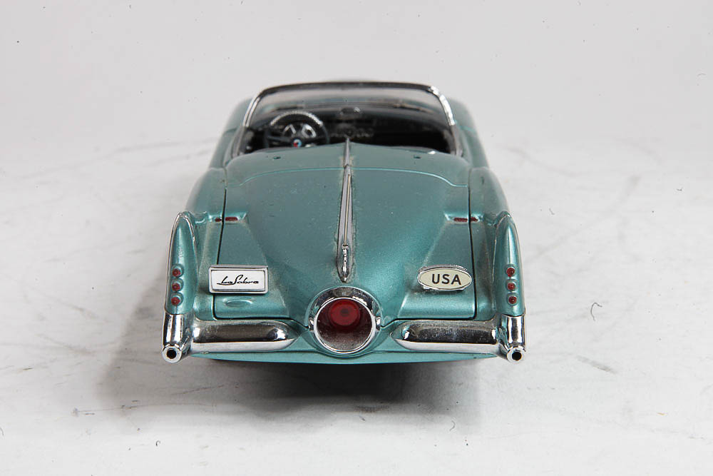 Franklin Mint 1951 Buick LeSabre Die-Cast Car