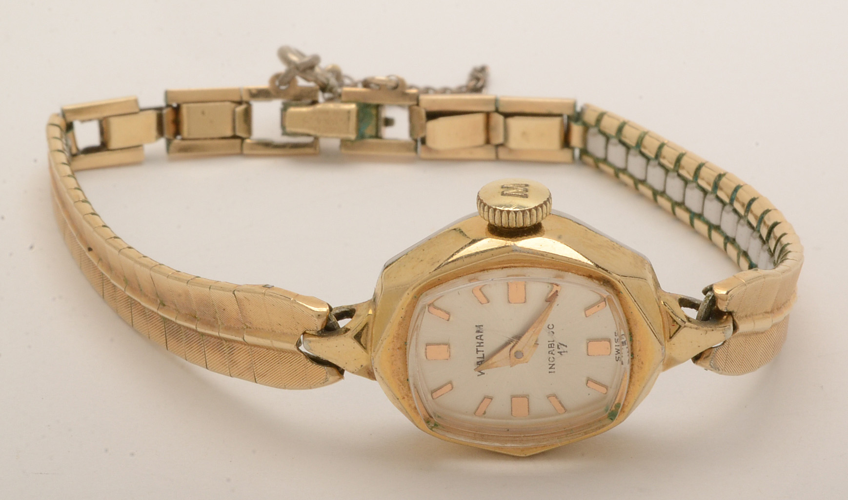 Two Vintage Waltham Incabloc 17 Watches