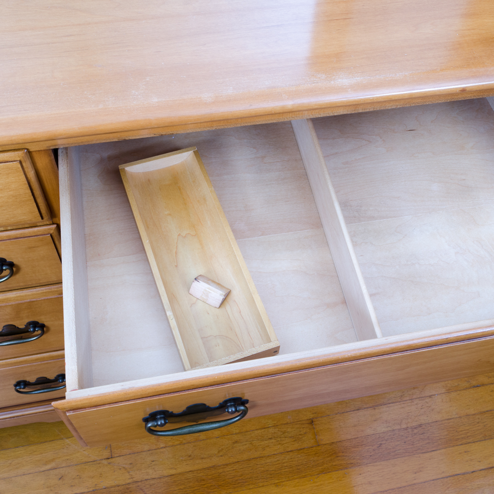 Maple Chippendale Style Four Piece Bedroom Set by Kling