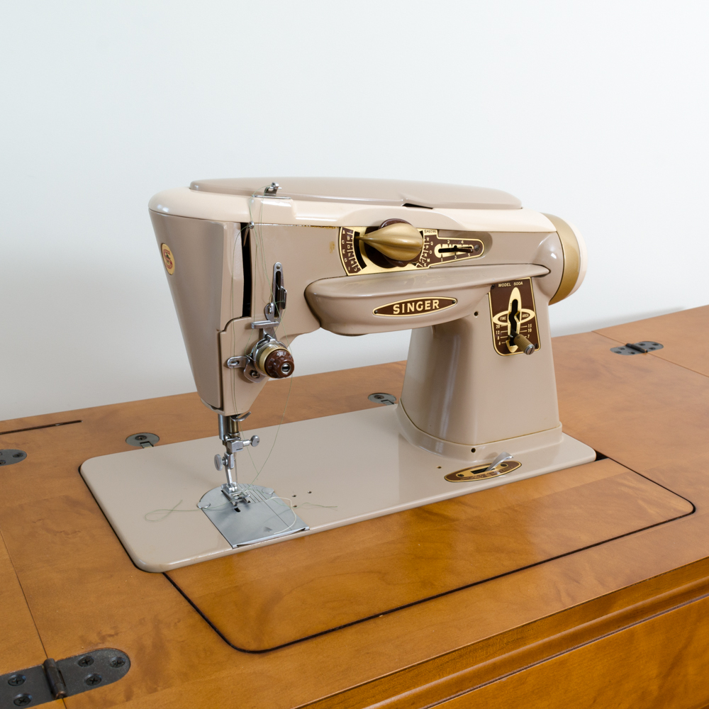 Singer "Slant-O-Matic 500" Sewing Machine with Cabinet
