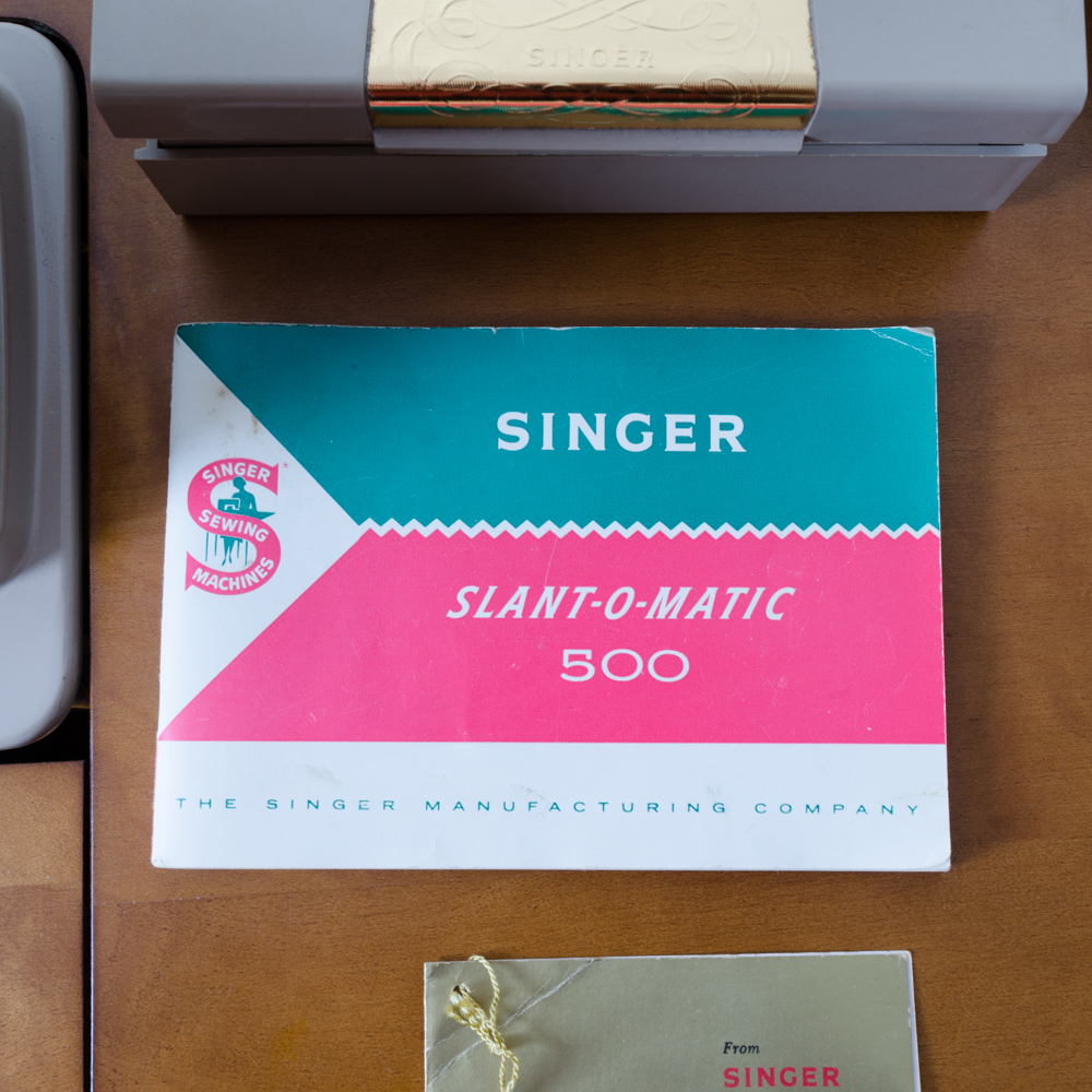 Singer "Slant-O-Matic 500" Sewing Machine with Cabinet
