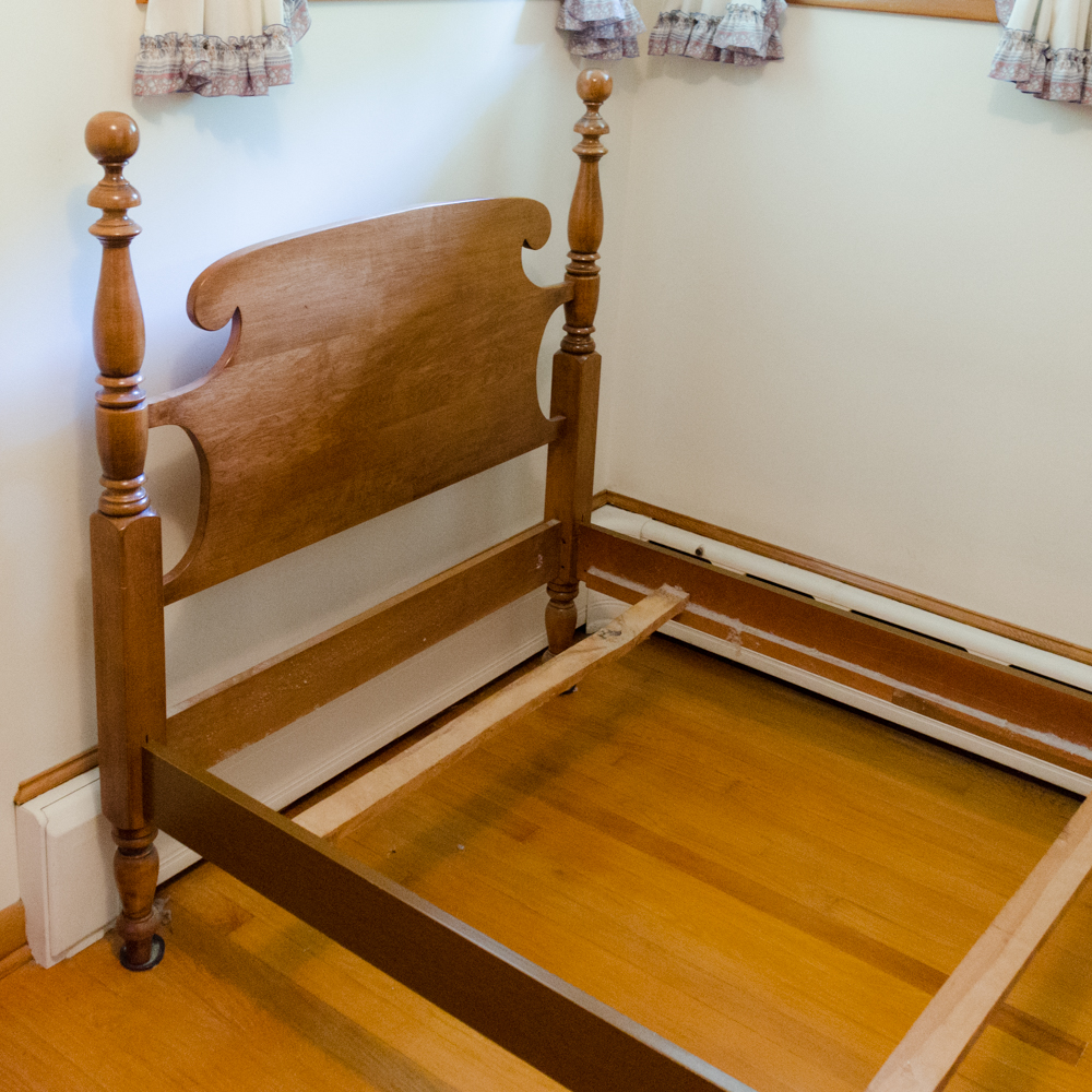 Maple American Colonial Style Two-Piece Bedroom Set by Roger Conant Group