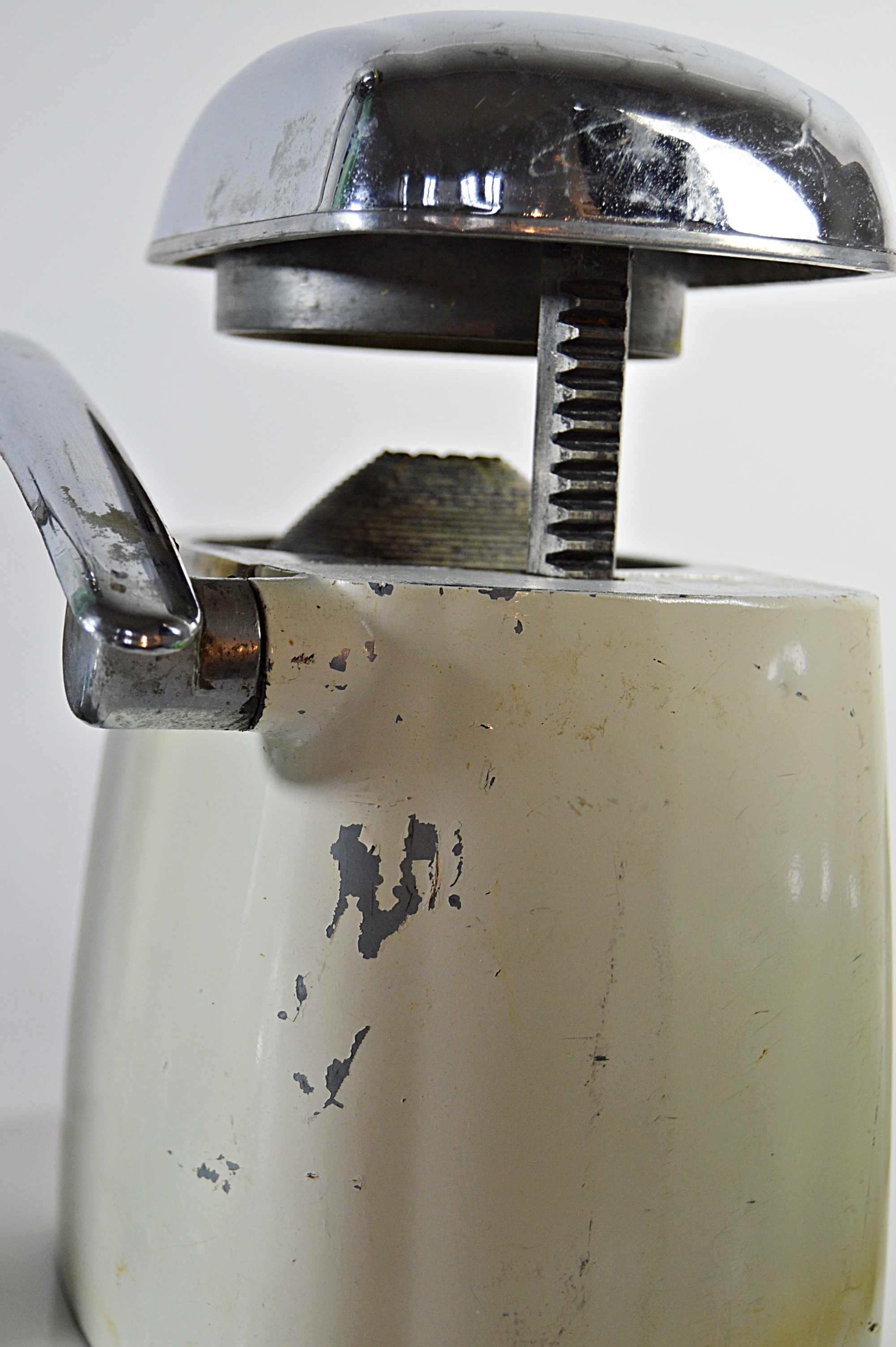 Vintage Hamilton Beach Milkshake Mixer and Vogue "Juice O Mat"