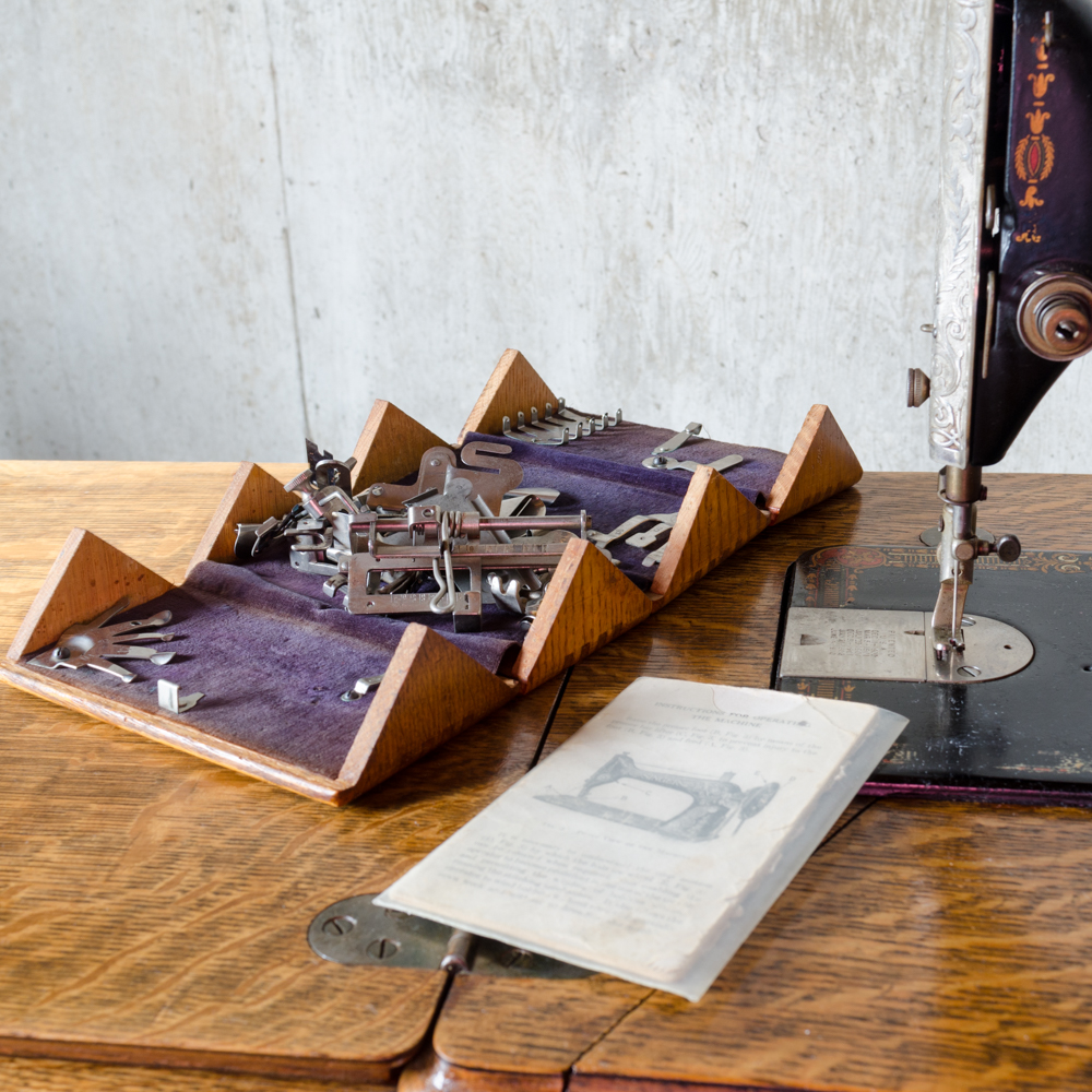 Antique Singer Sewing Machine and Treadle Table