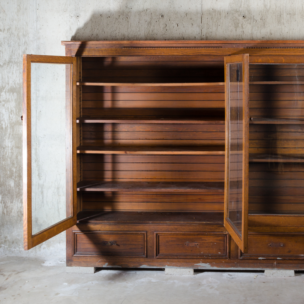 Oak Cupboard with Drawers