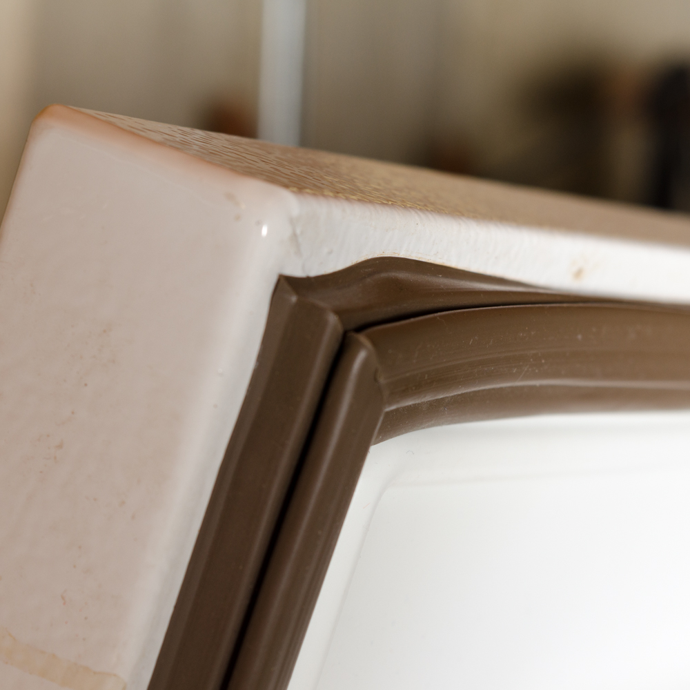 Universal Chest Freezer