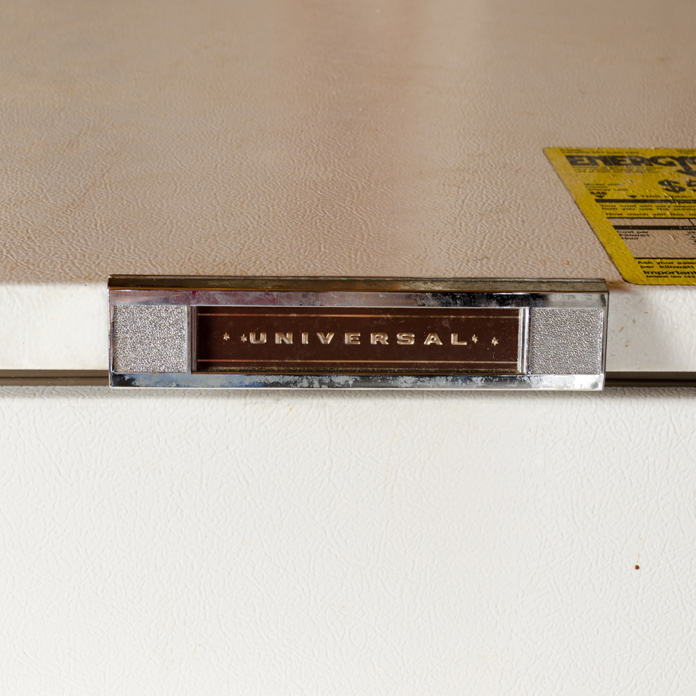 Universal Chest Freezer