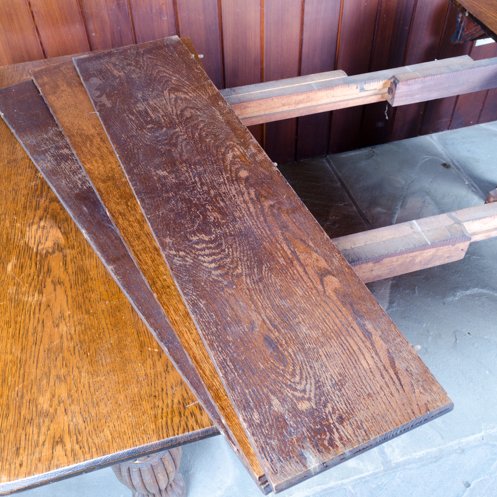Vintage Oak Dining Table with Leaf Inserts and Chairs