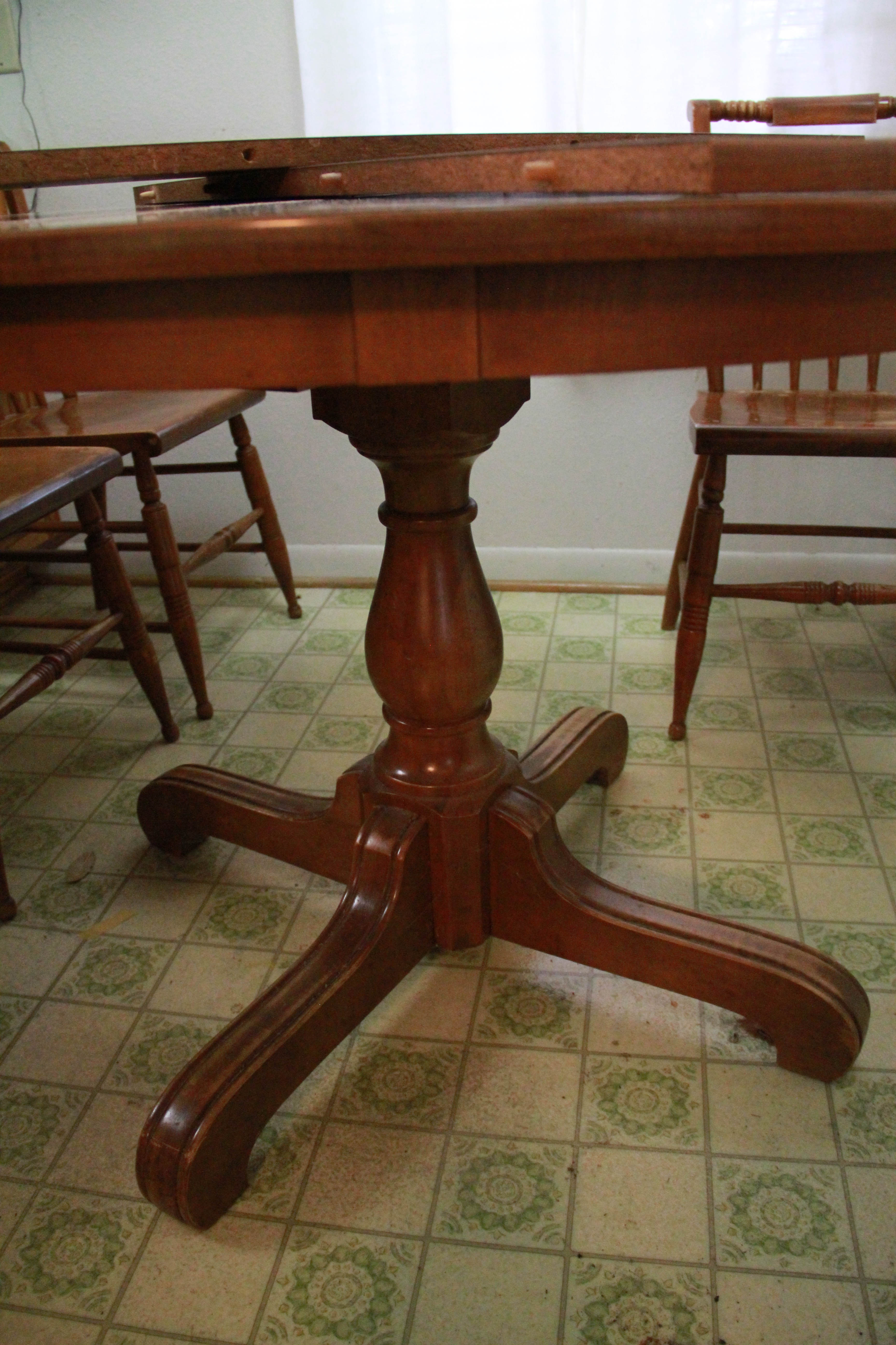 Vintage Dining Table with Leaf Inserts and Chairs