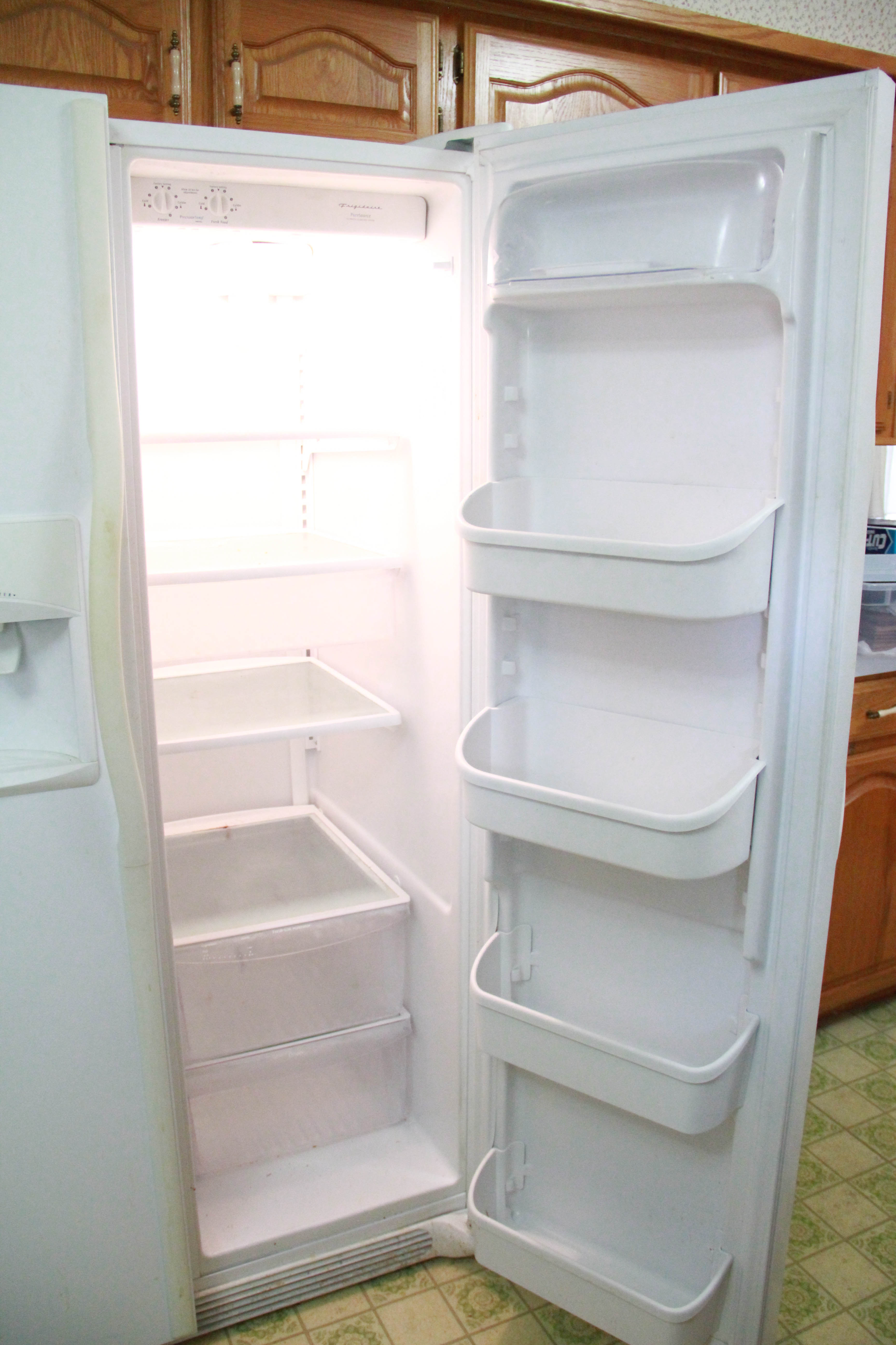 Frigidaire Side-by-Side Refrigerator