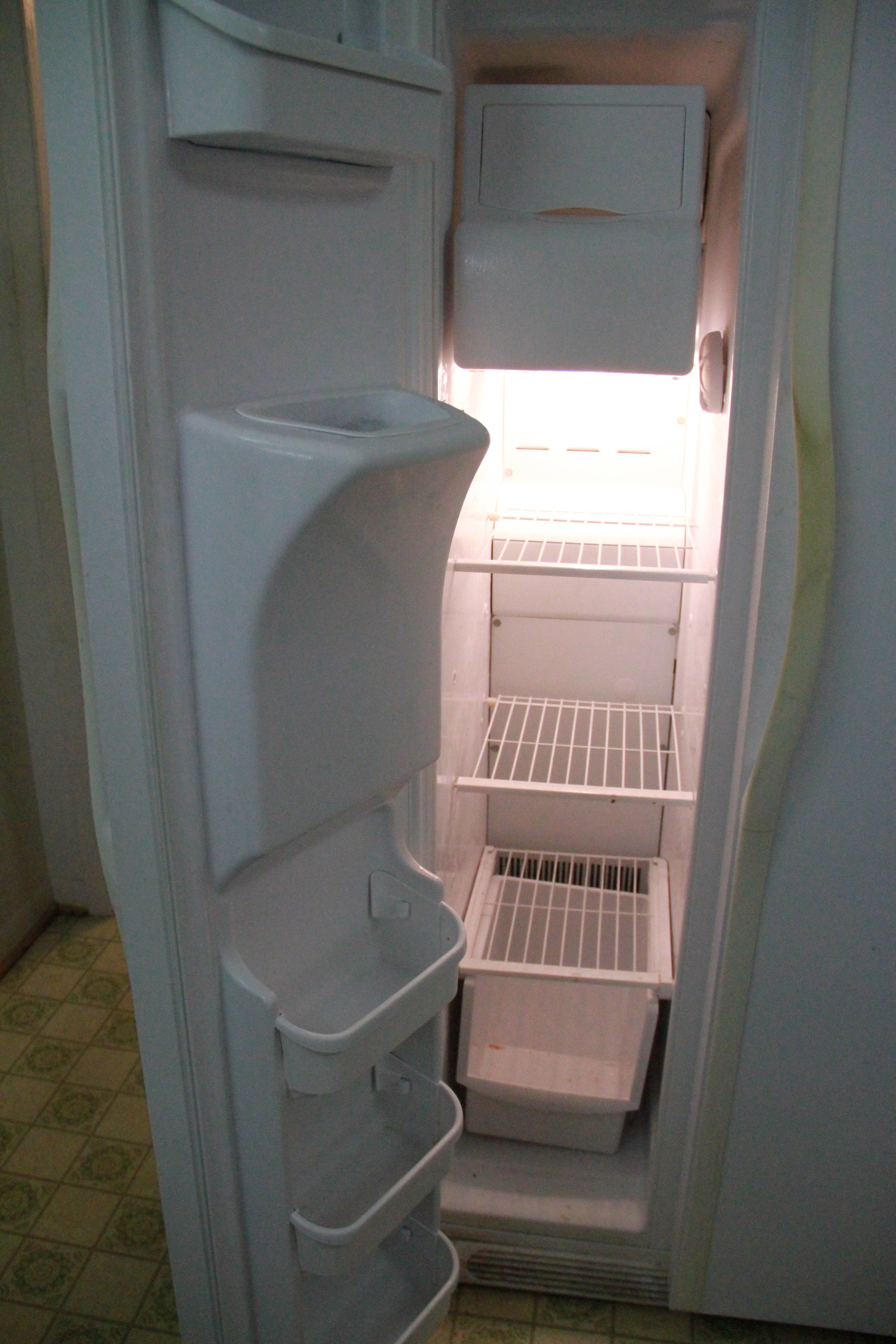 Frigidaire Side-by-Side Refrigerator