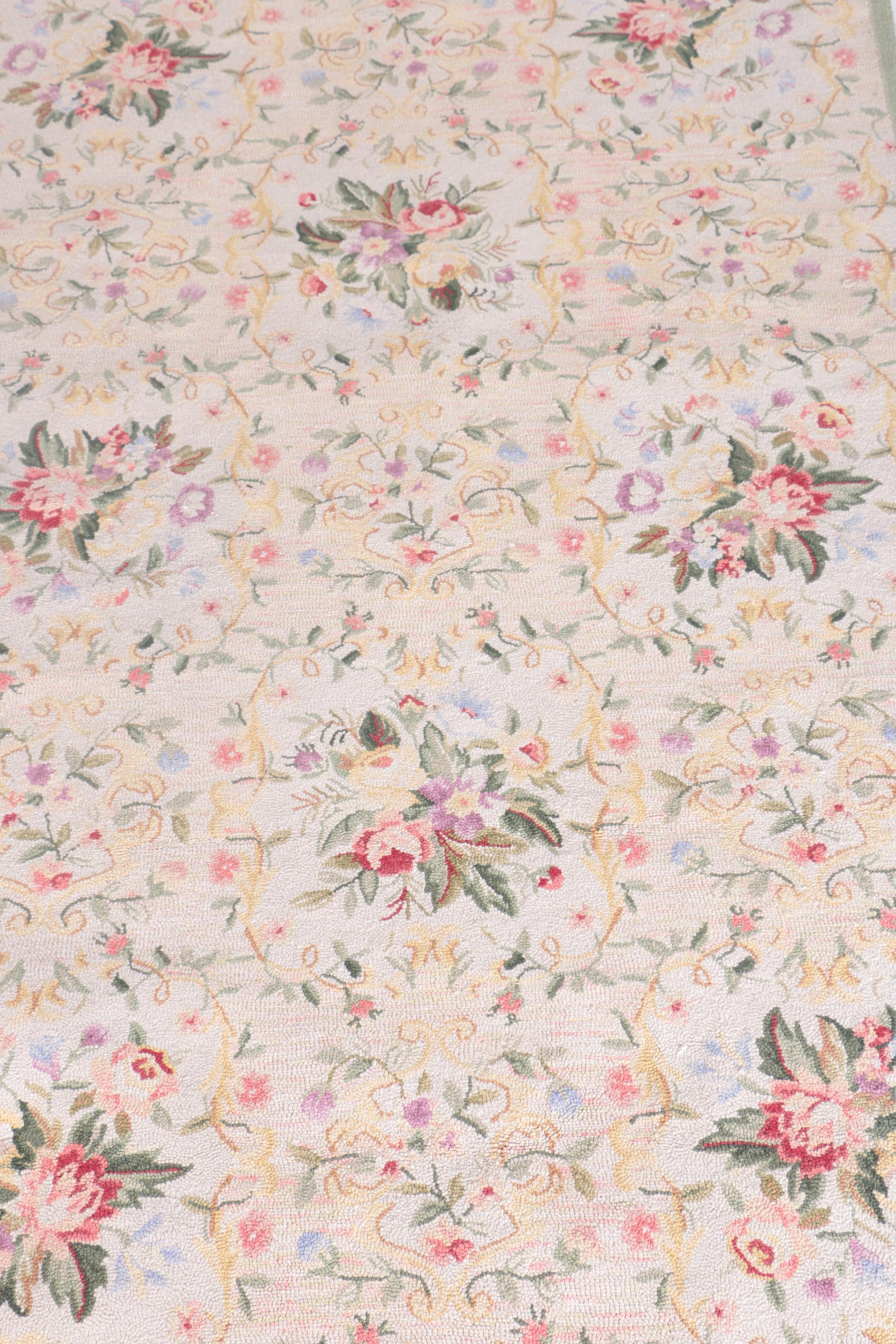 Hooked Floral Wool Area Rug