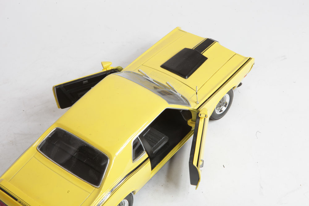 Mercury Cougar Die-Cast Muscle Cars