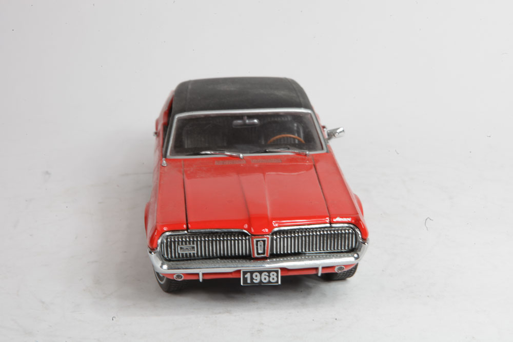 Mercury Cougar Die-Cast Muscle Cars