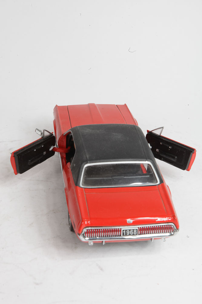 Mercury Cougar Die-Cast Muscle Cars