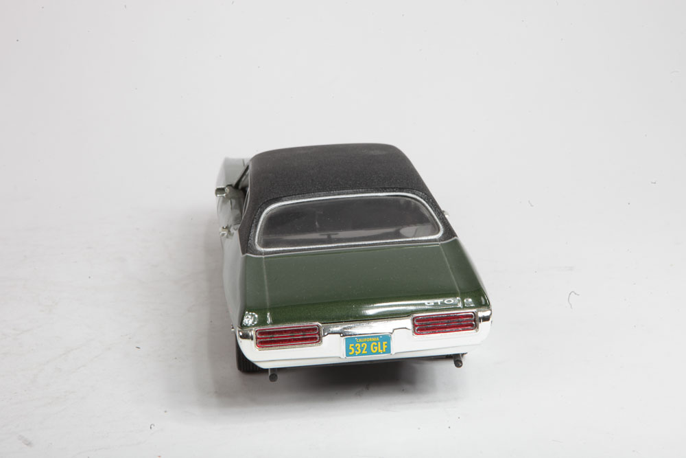 1:18-Scale Pontiac GTO Die Cast Cars