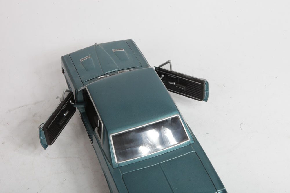 1:18-Scale Pontiac GTO Die Cast Cars