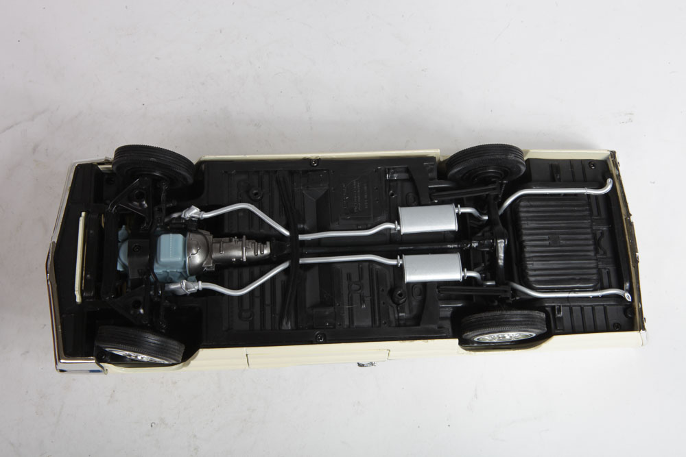 Pair of 1962 Pontiac Catalina Die-Cast Cars